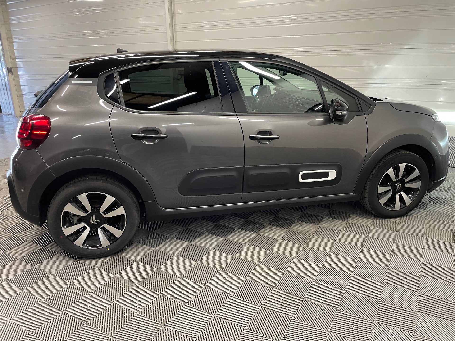 Photo 5 du véhicule CITROEN C3