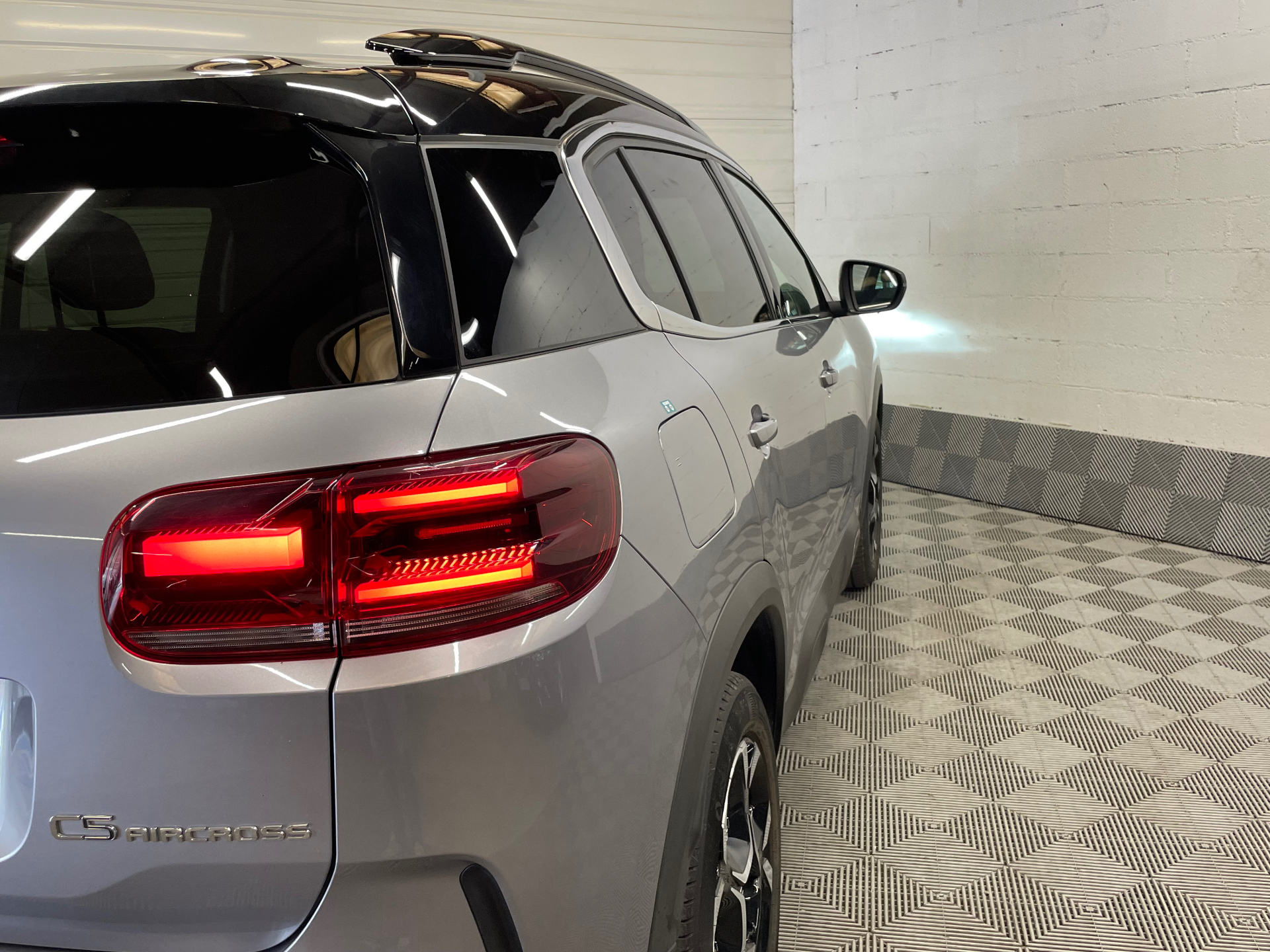 Photo 31 du véhicule CITROEN C5 AIRCROSS