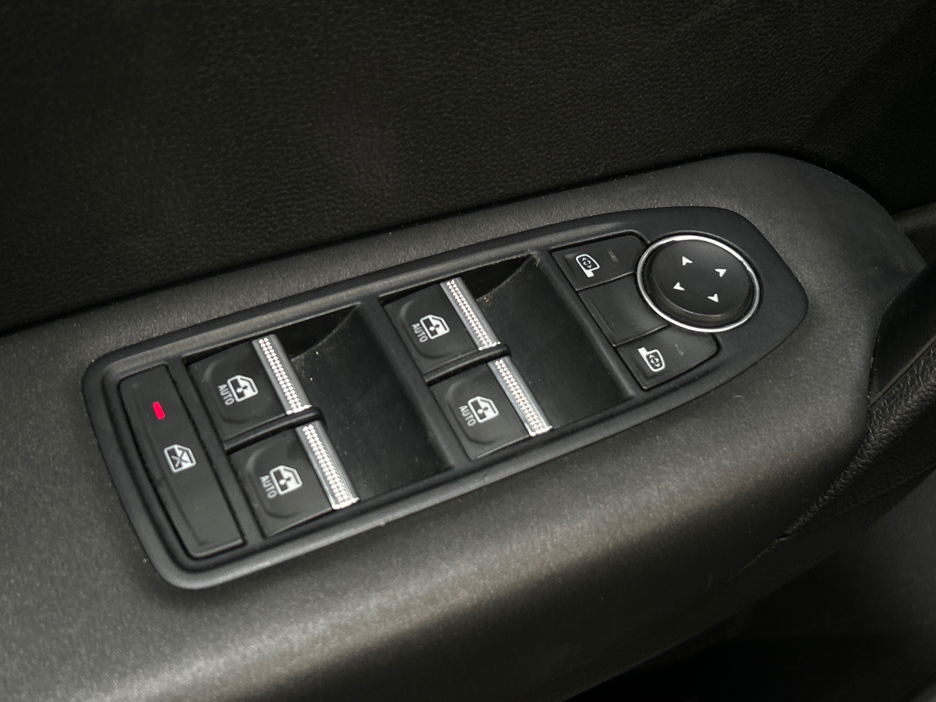Photo 30 du véhicule RENAULT CAPTUR