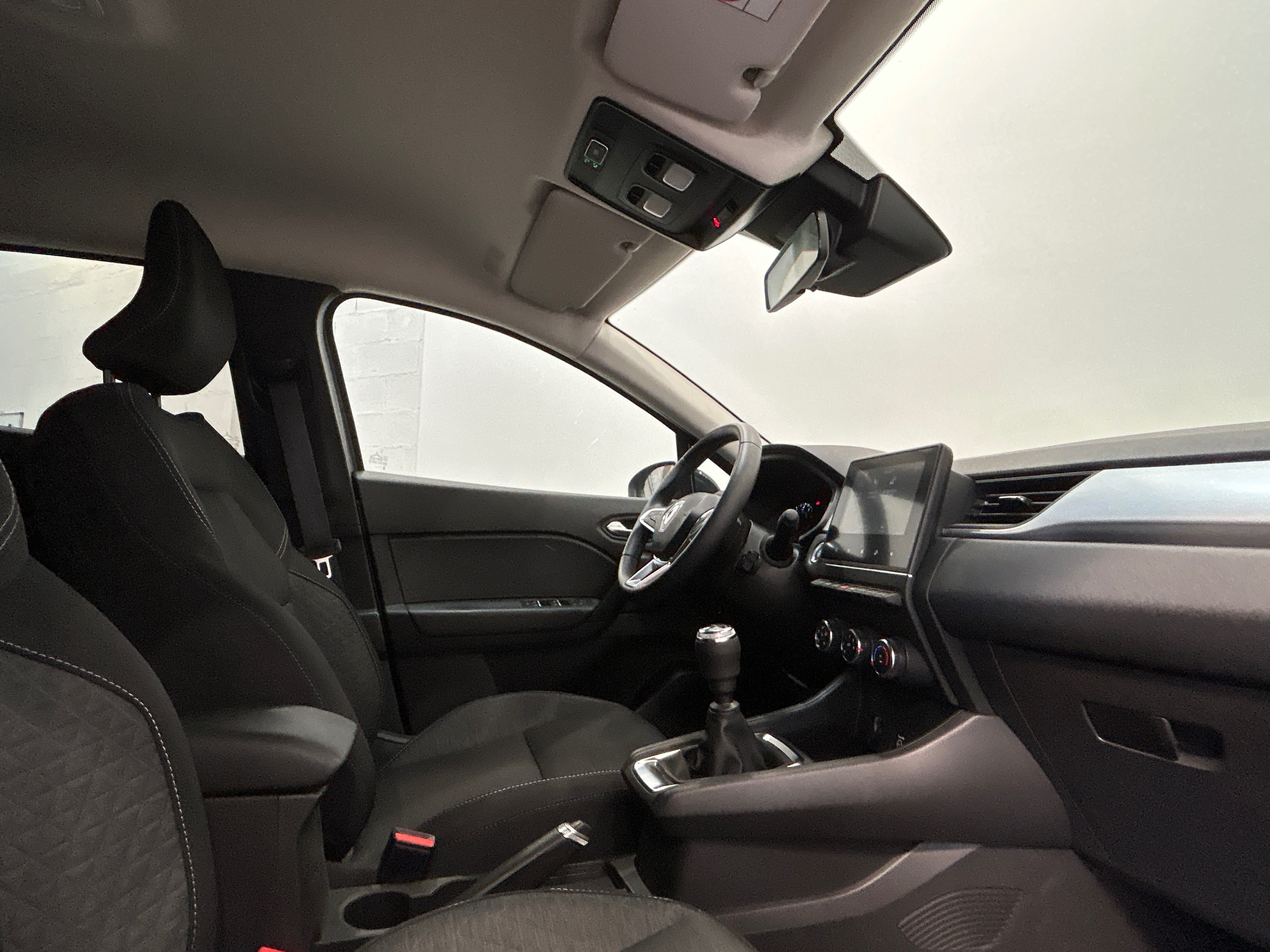 Photo 19 du véhicule RENAULT CAPTUR