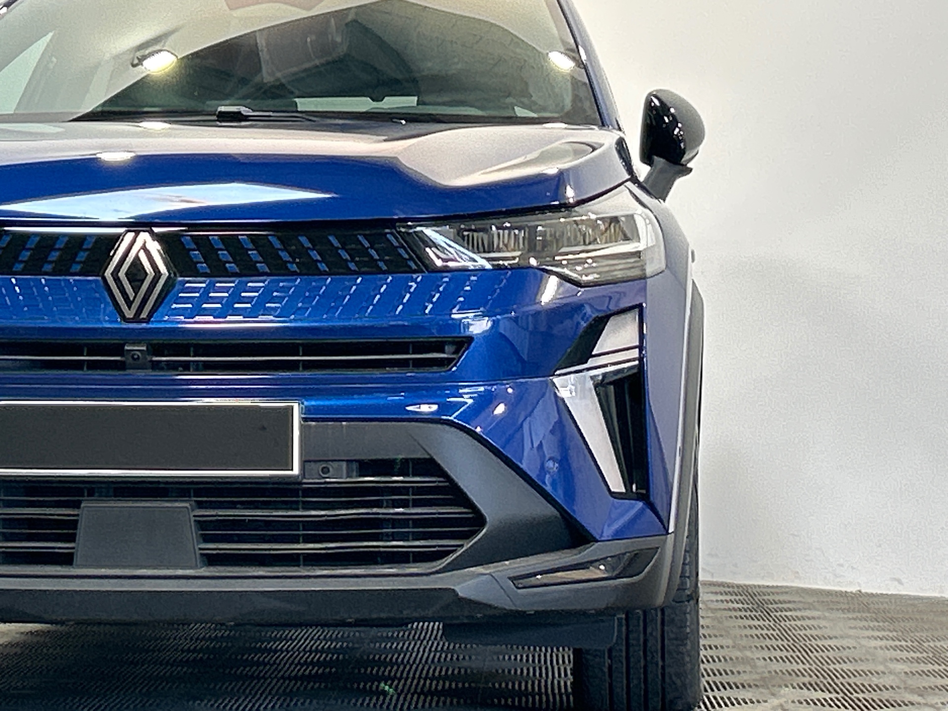 Photo 6 du véhicule RENAULT CAPTUR
