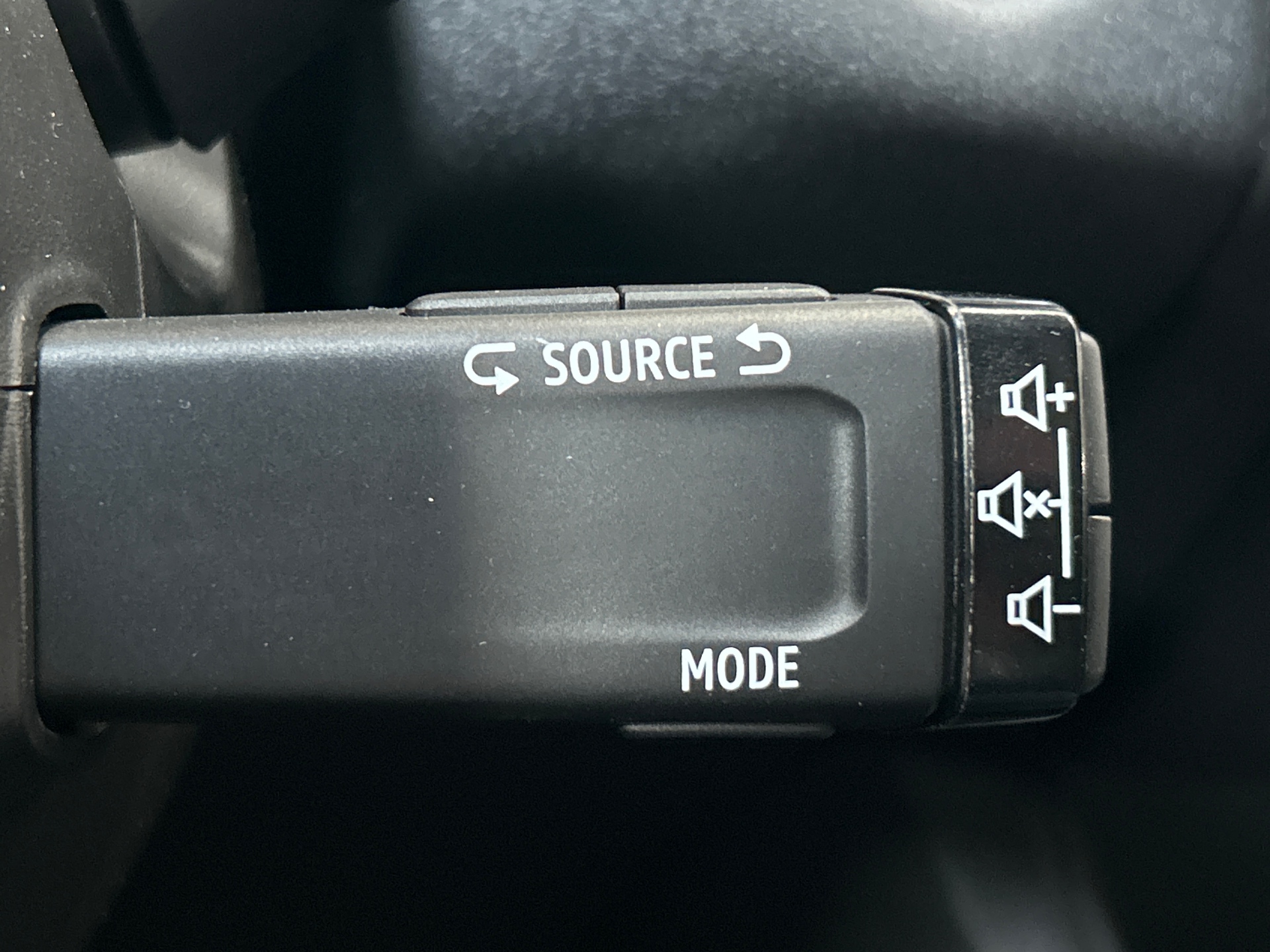 Photo 28 du véhicule RENAULT CAPTUR