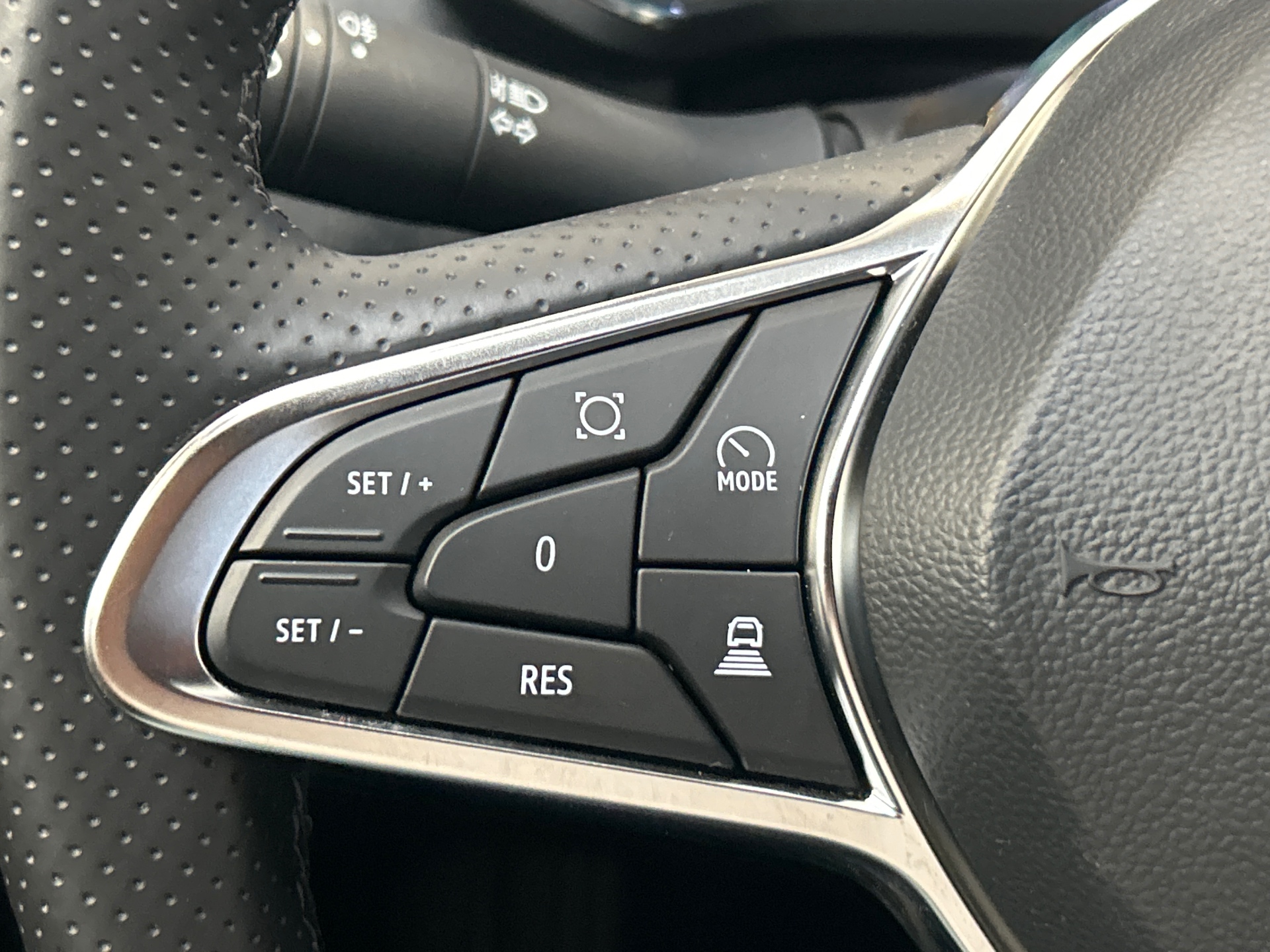 Photo 24 du véhicule RENAULT CAPTUR