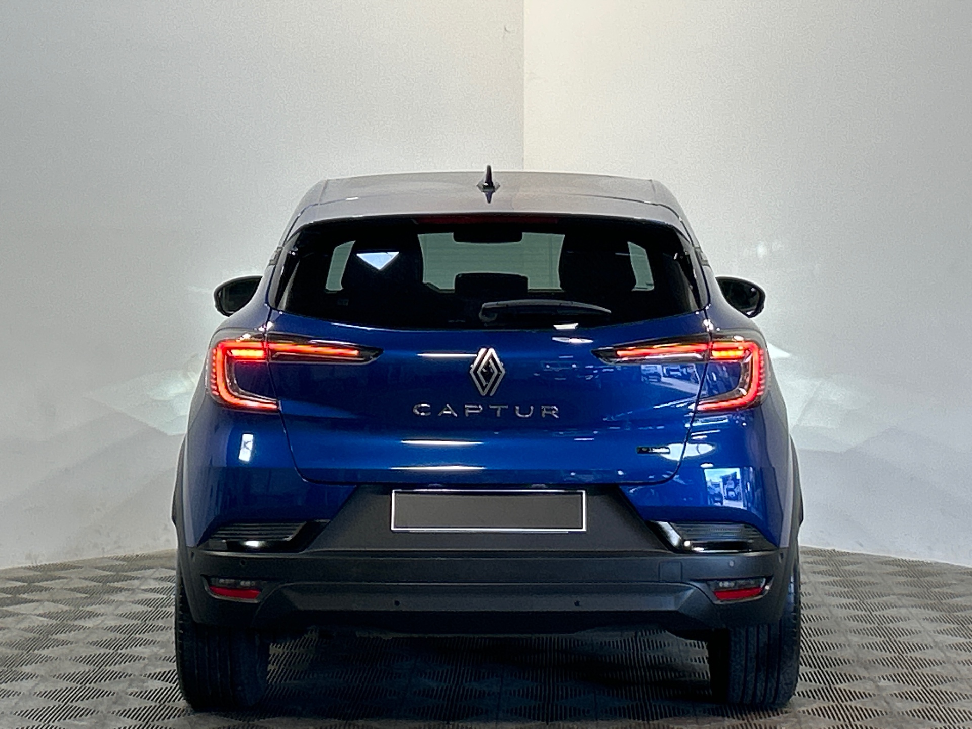 Photo 7 du véhicule RENAULT CAPTUR