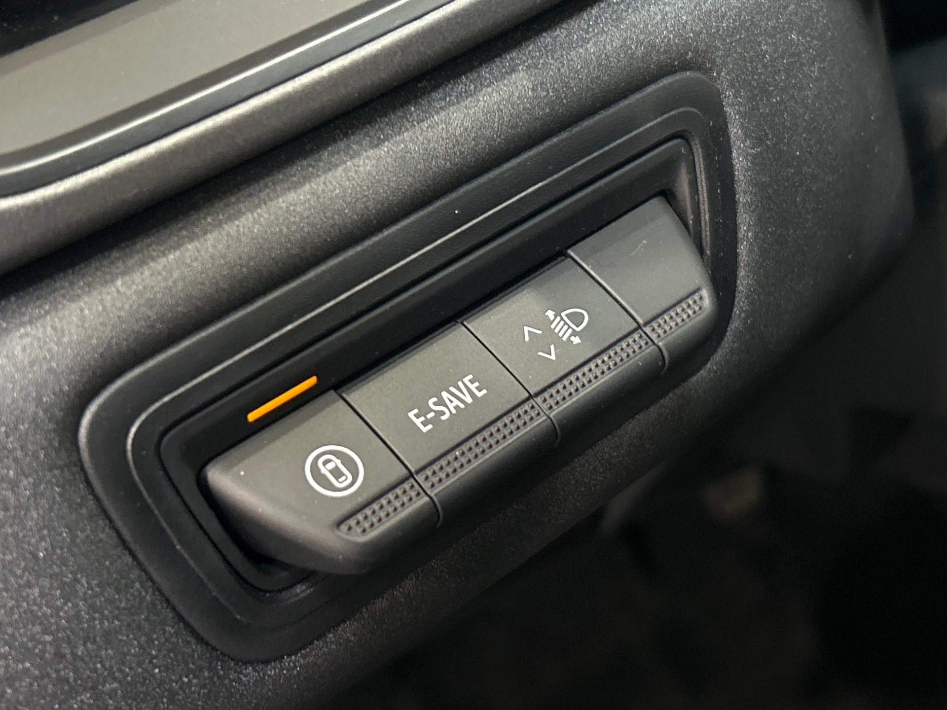 Photo 32 du véhicule RENAULT CAPTUR