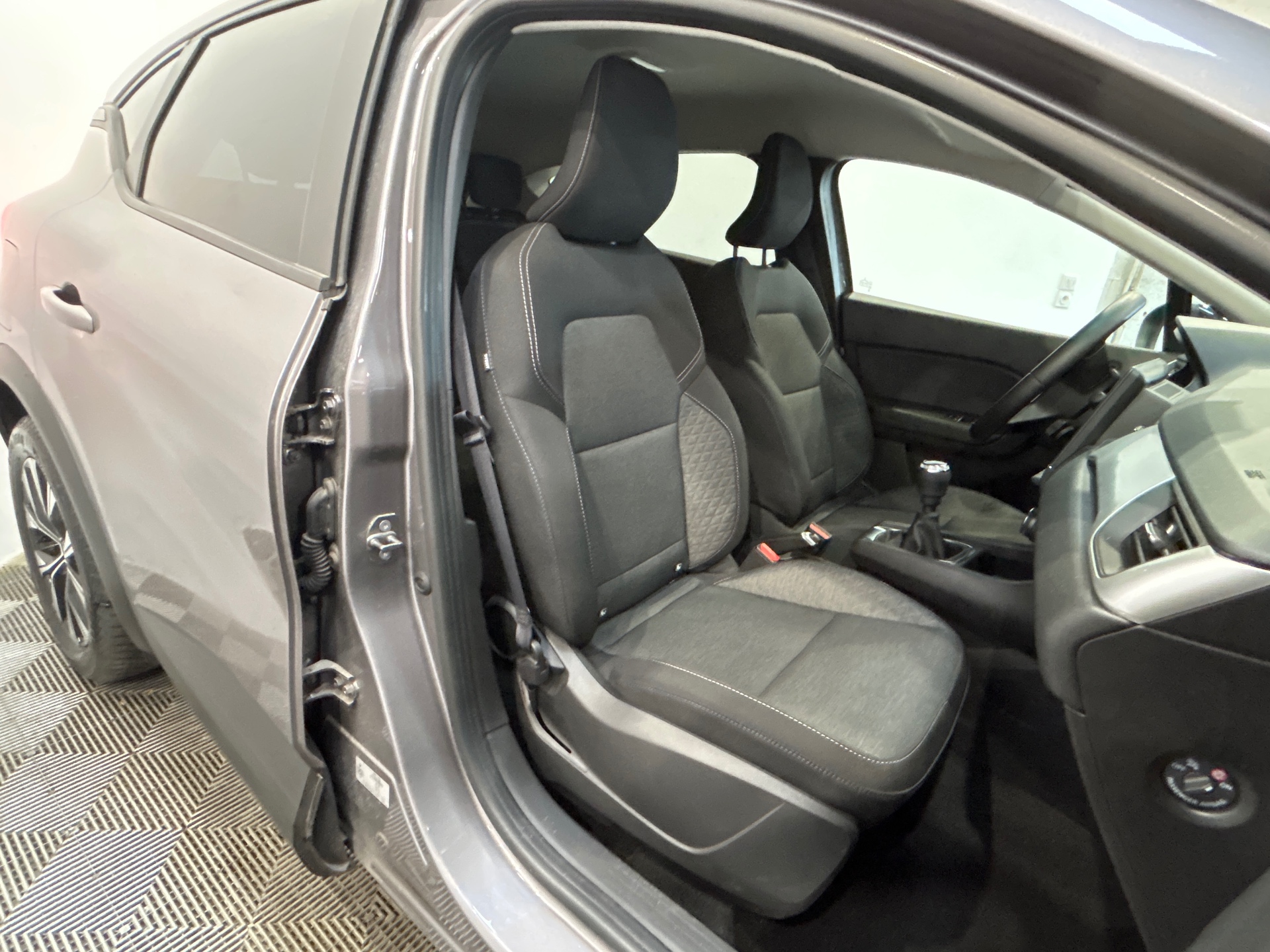 Photo 35 du véhicule RENAULT CAPTUR