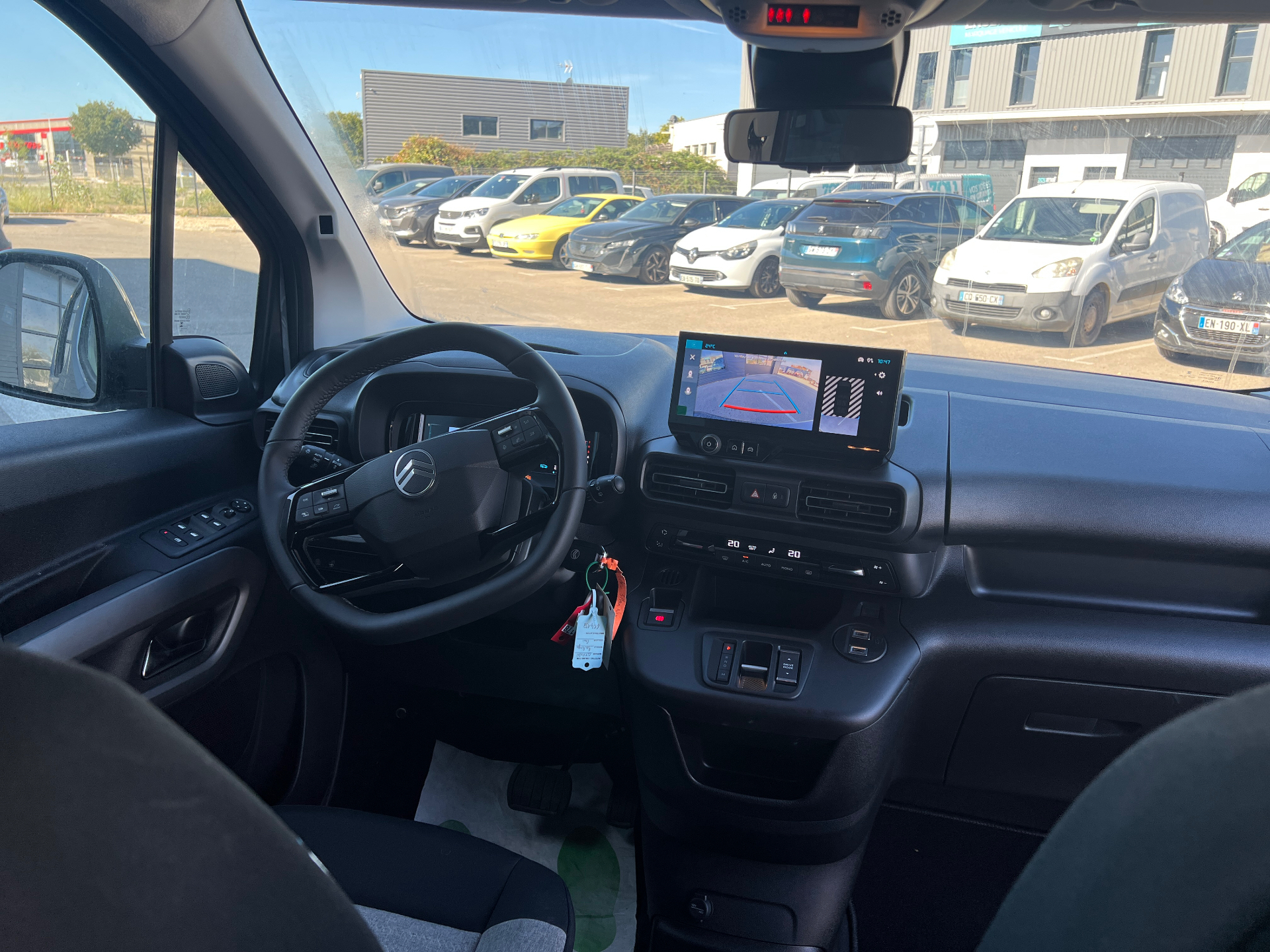 CITROEN BERLINGO VAN 2026 — photo 9