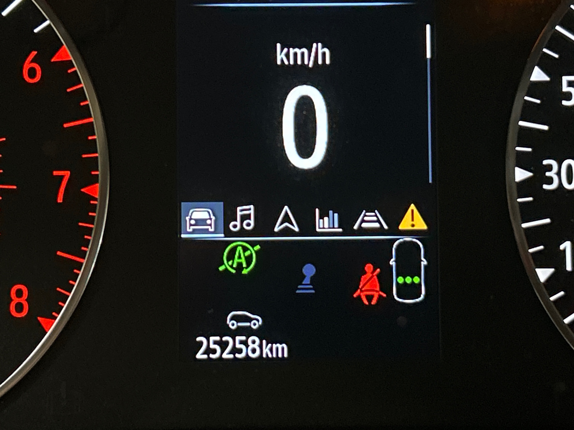 Photo 39 du véhicule RENAULT CAPTUR