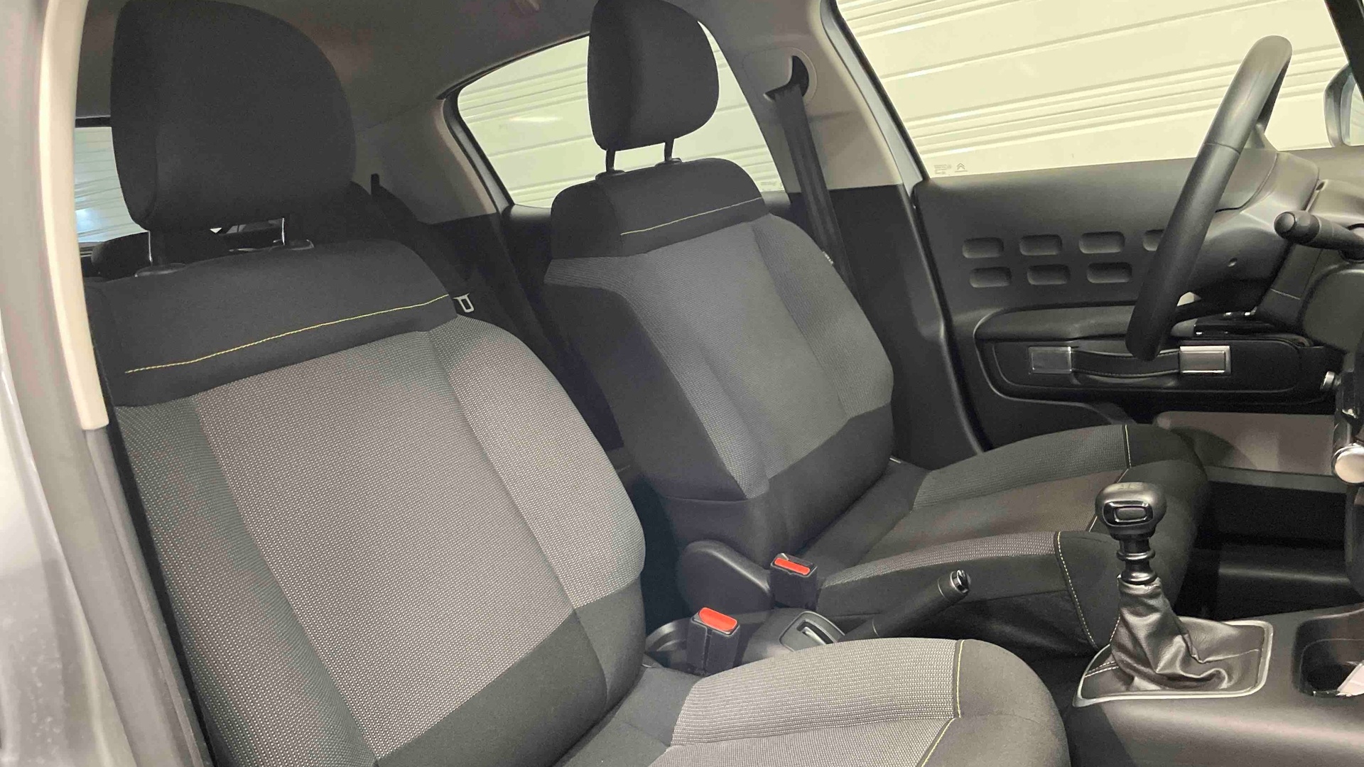 Photo 10 du véhicule CITROEN C3
