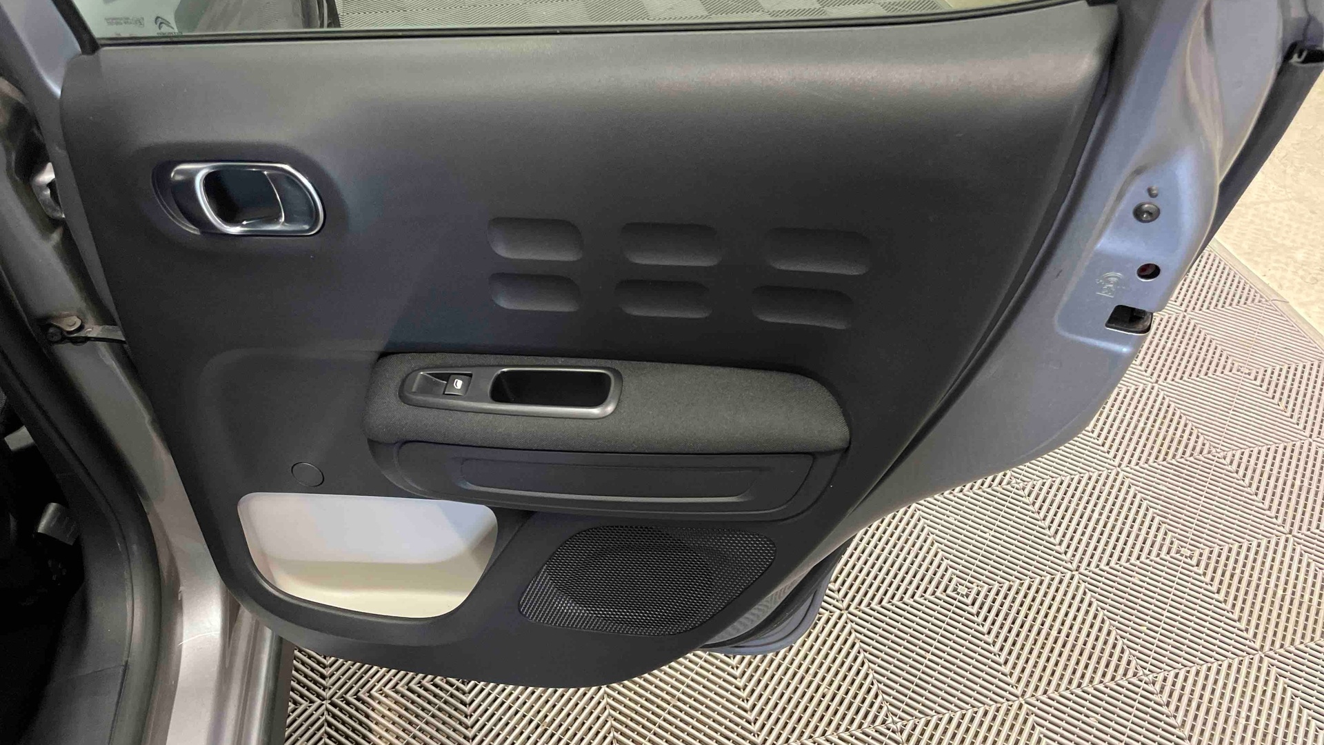 Photo 26 du véhicule CITROEN C3