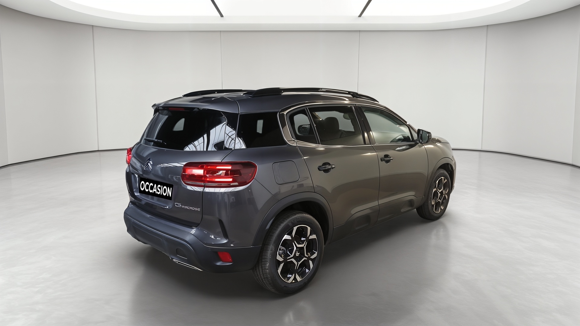Photo 2 du véhicule CITROEN C5 AIRCROSS