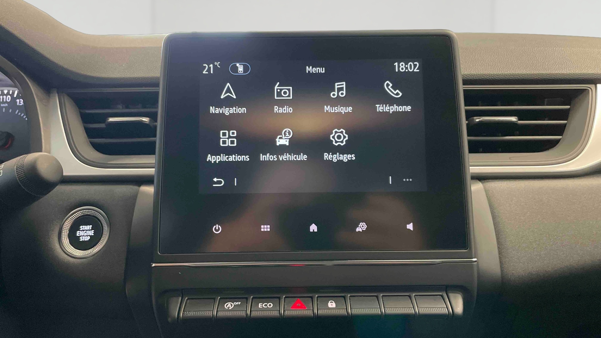 Photo 12 du véhicule RENAULT CAPTUR