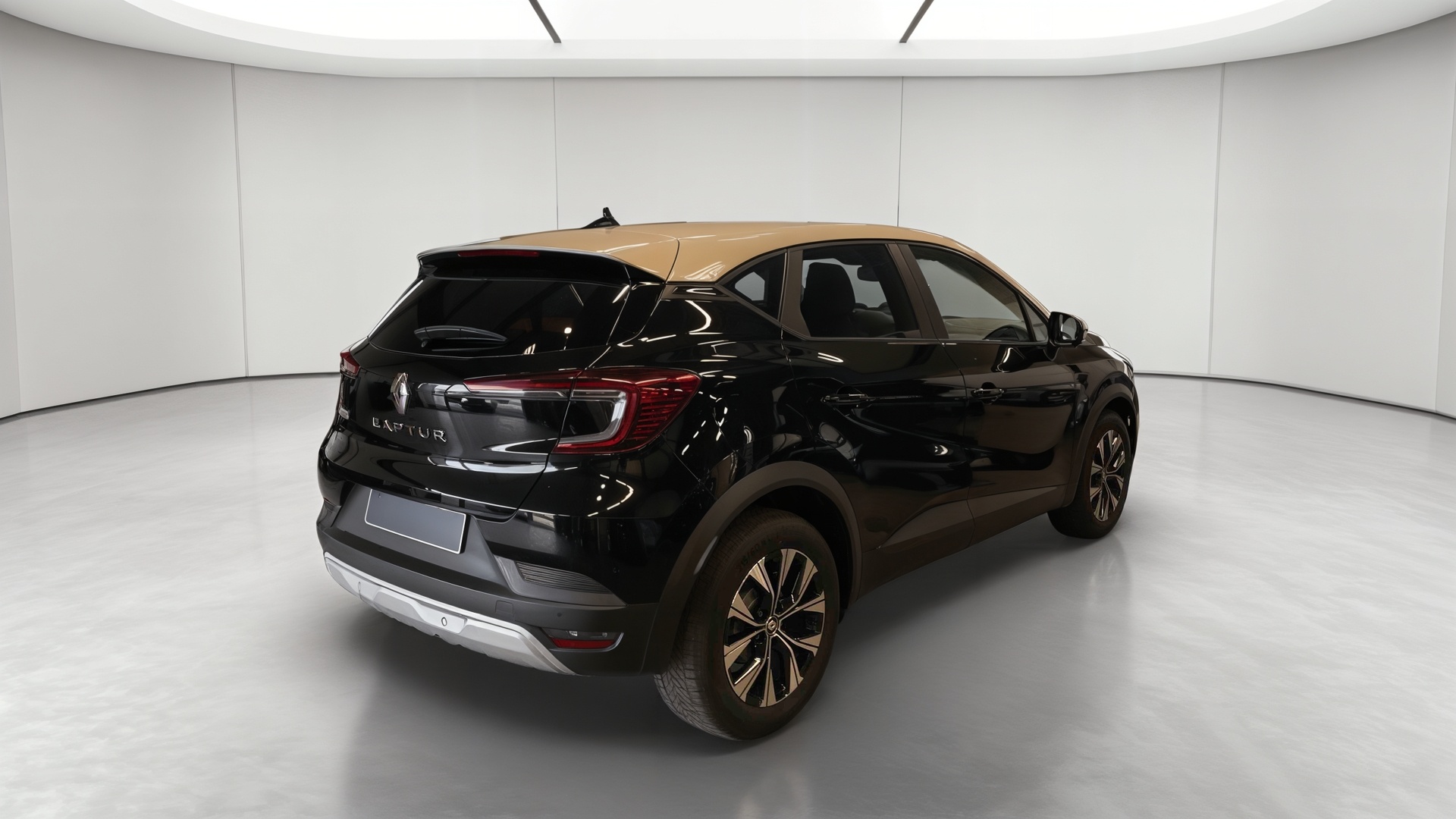 Photo 6 du véhicule RENAULT CAPTUR