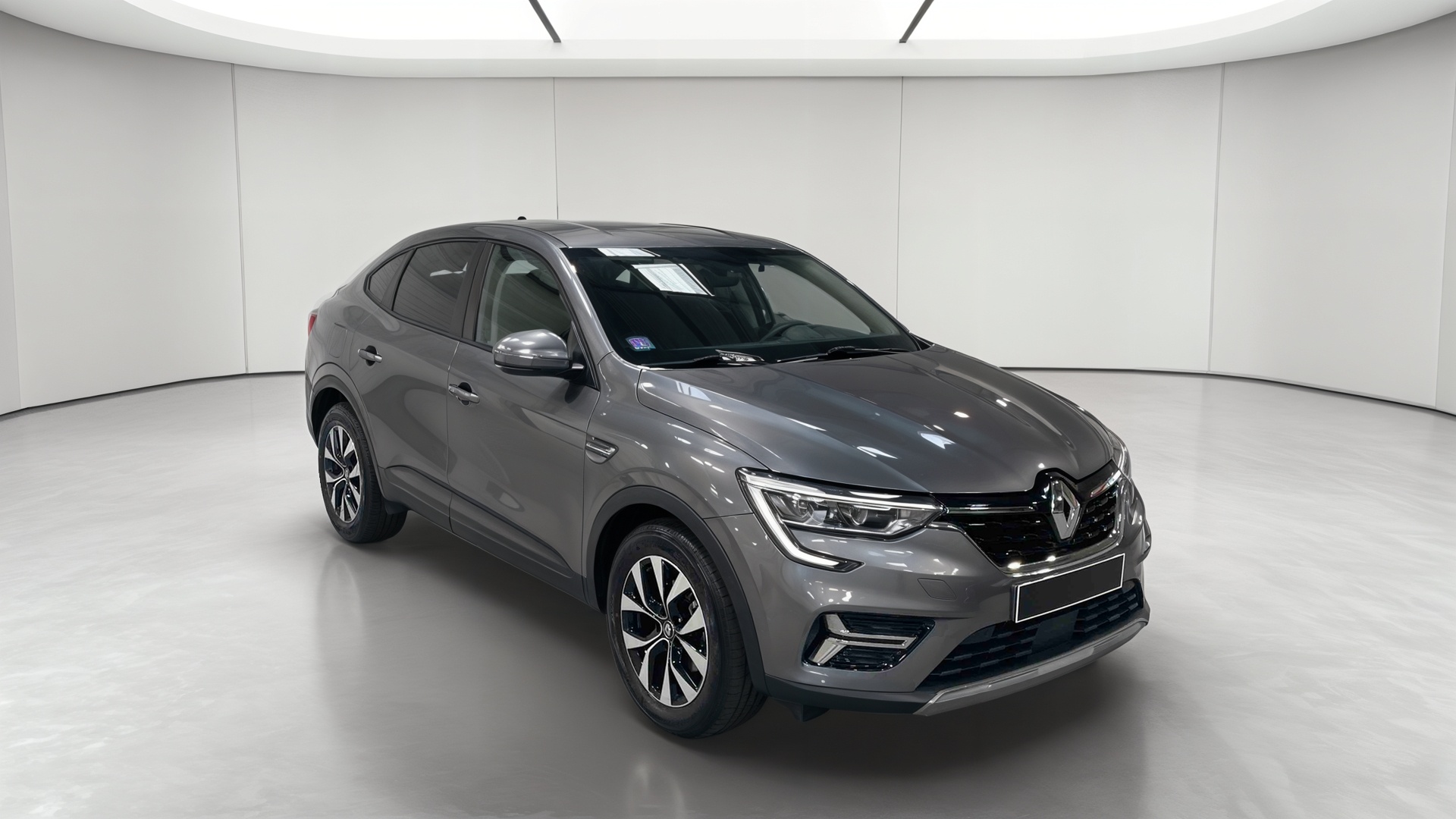 Photo 3 du véhicule RENAULT ARKANA