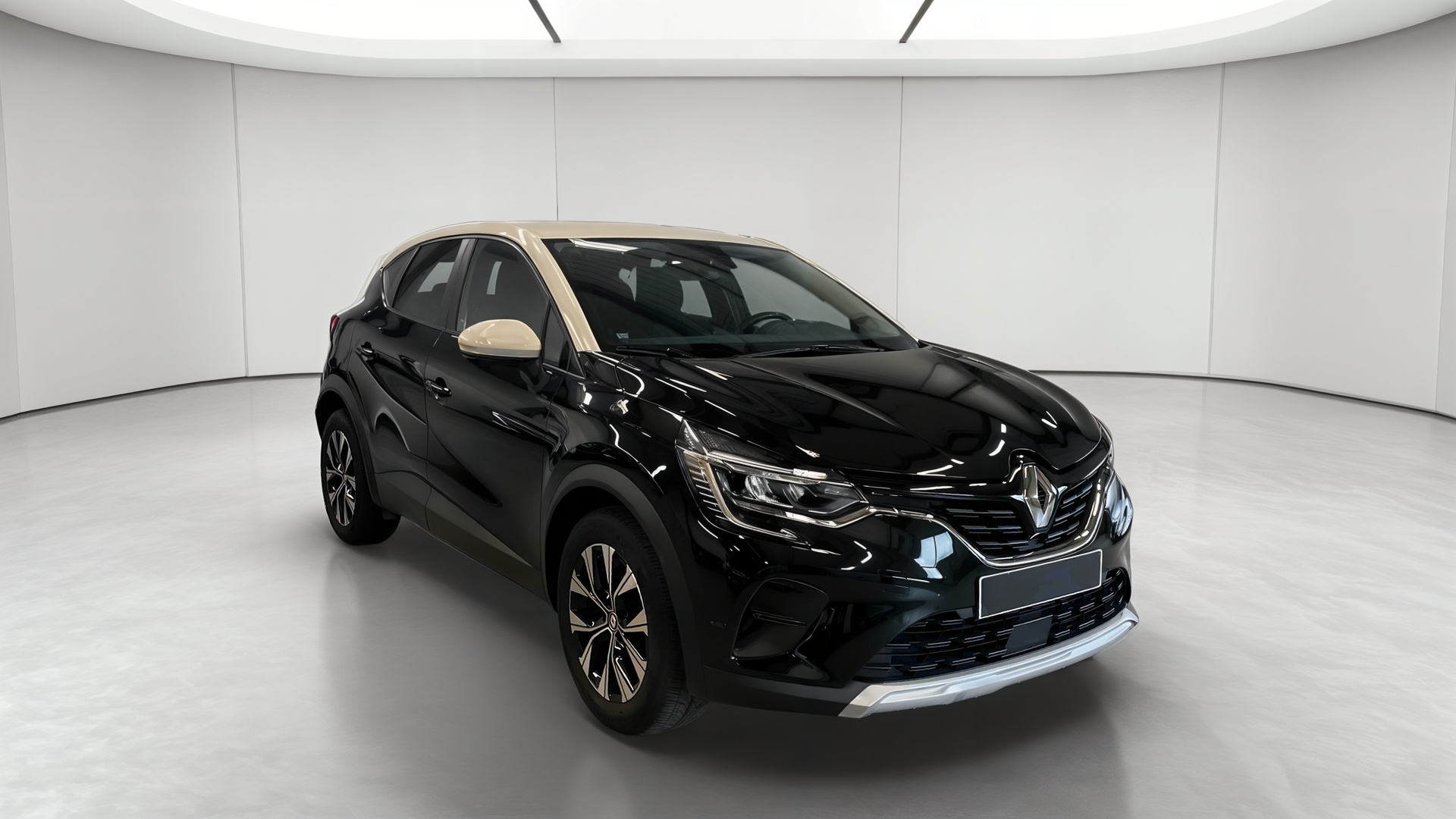 Photo 3 du véhicule RENAULT CAPTUR