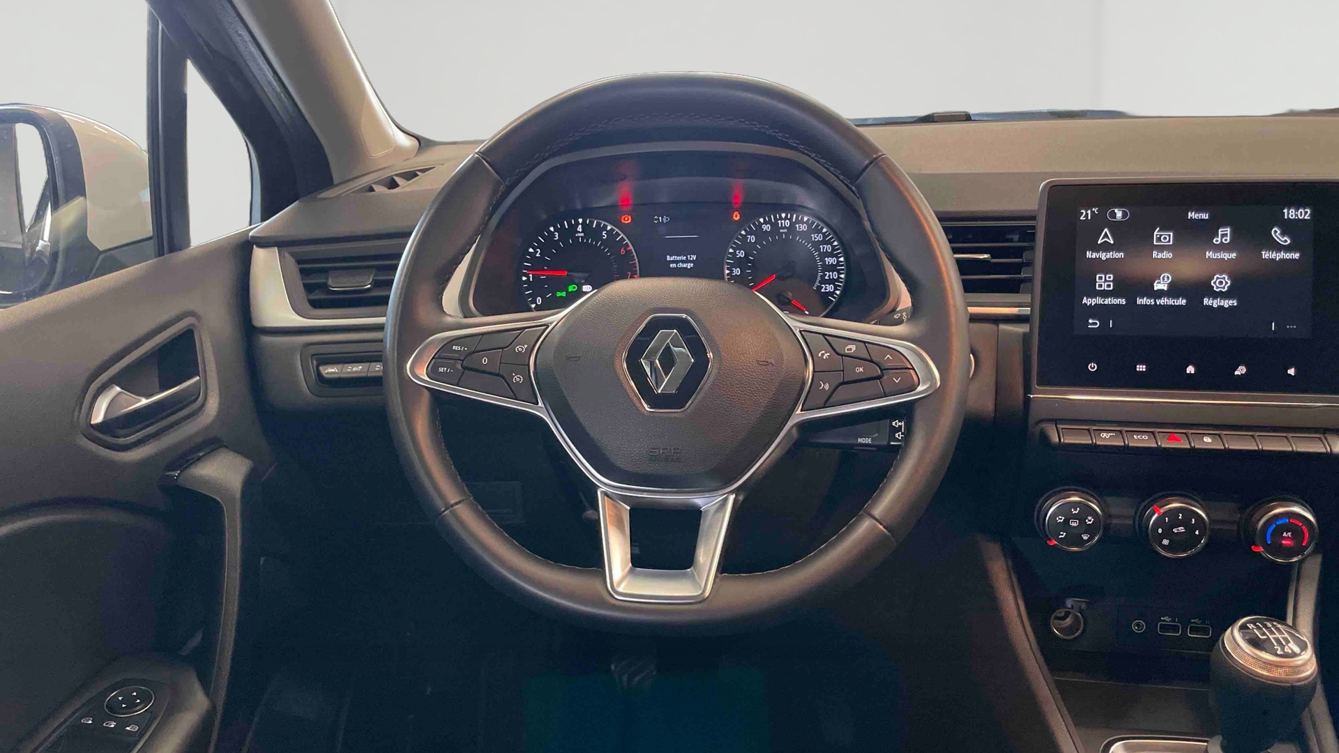 Photo 8 du véhicule RENAULT CAPTUR