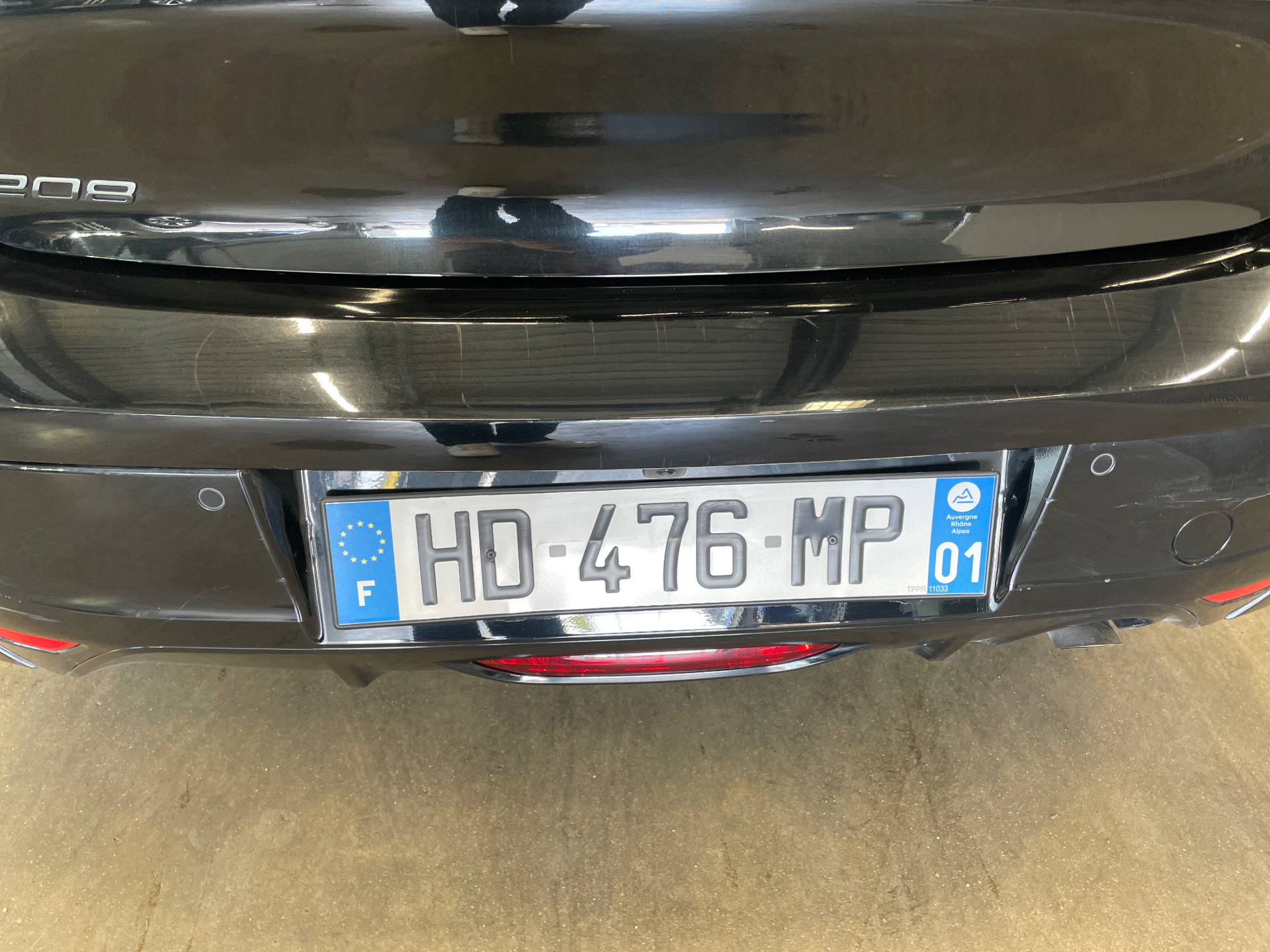Photo 37 du véhicule PEUGEOT 208