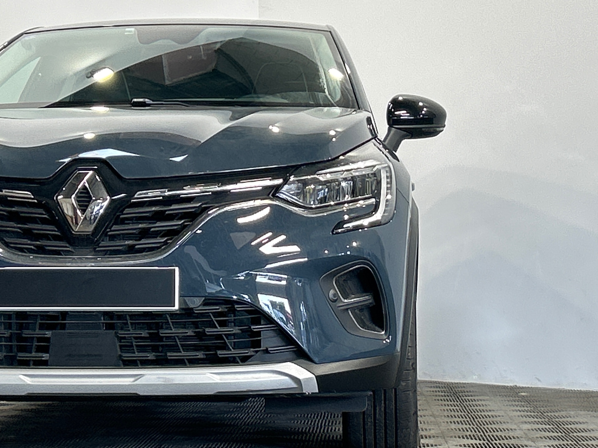 Photo 6 du véhicule RENAULT CAPTUR
