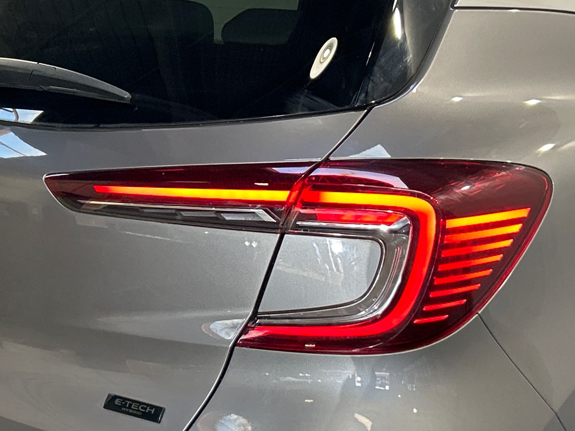 Photo 8 du véhicule RENAULT CAPTUR