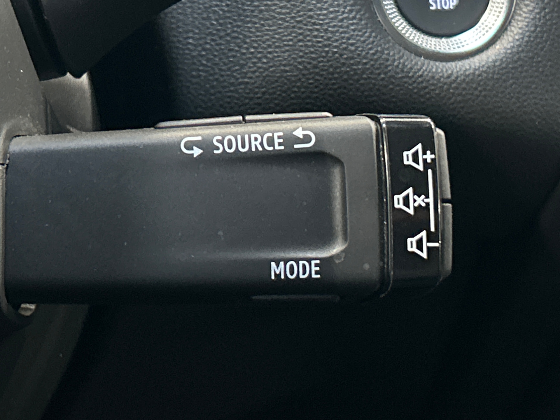 Photo 27 du véhicule RENAULT CAPTUR