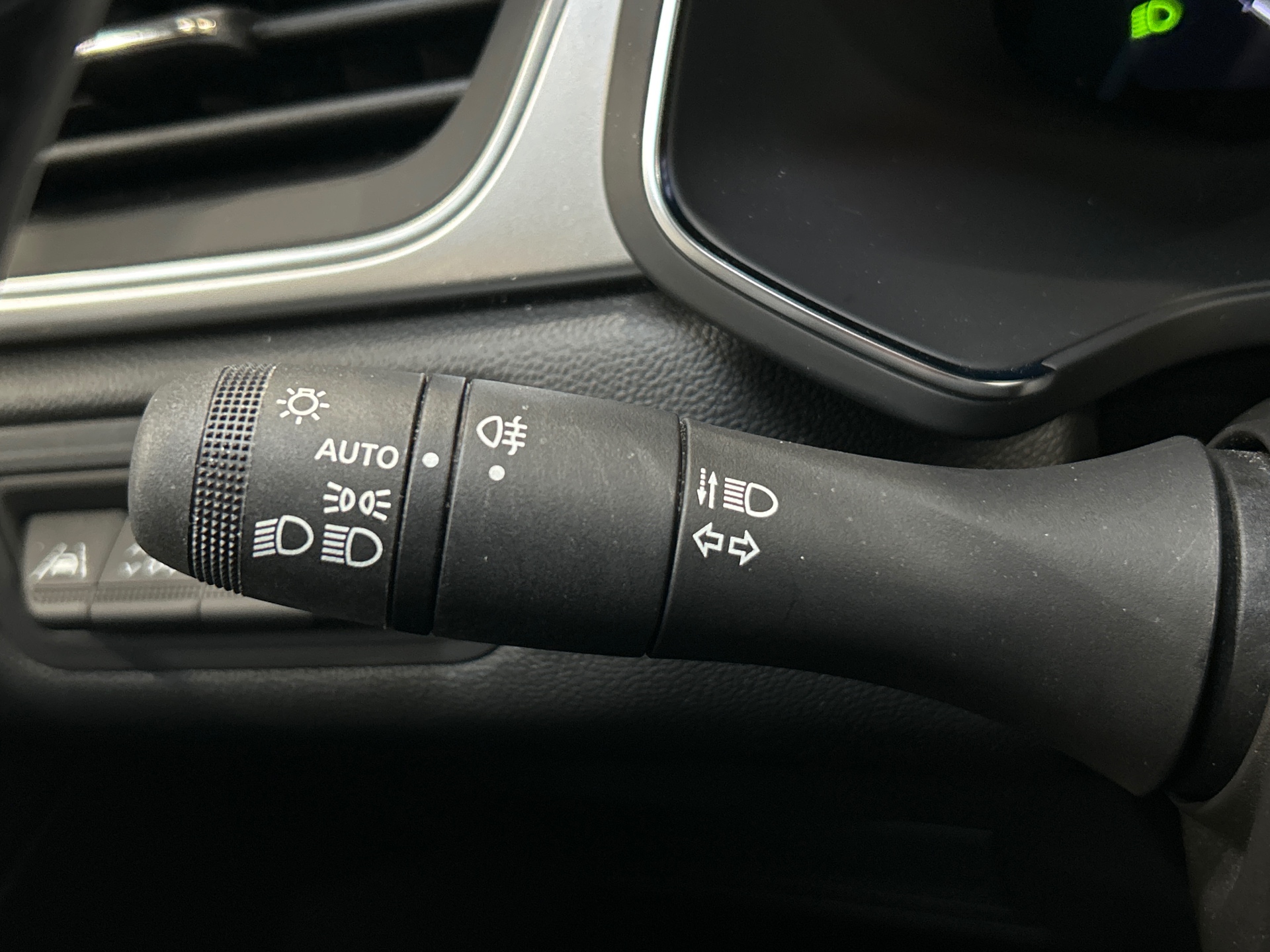 Photo 37 du véhicule RENAULT CAPTUR
