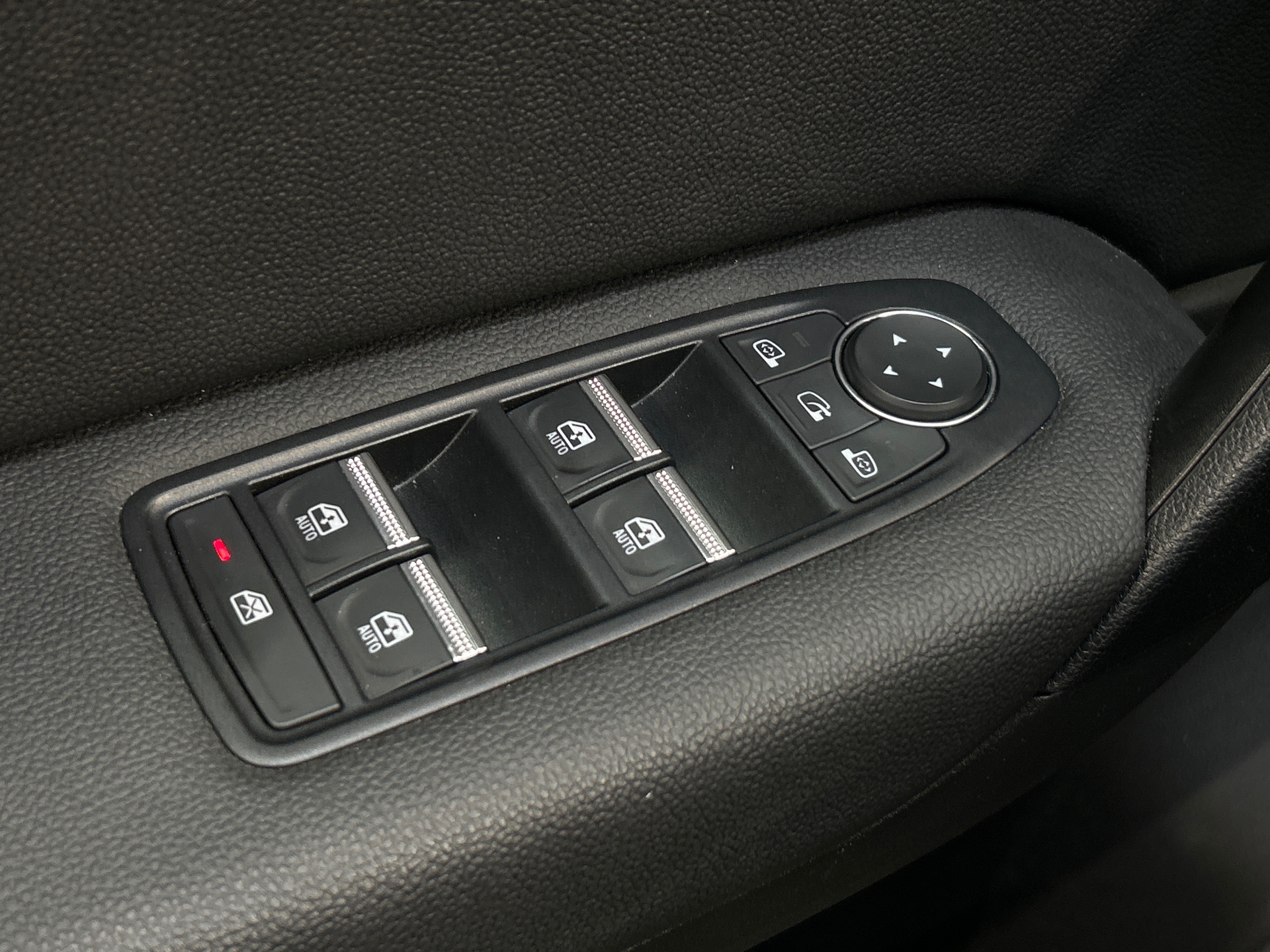 Photo 30 du véhicule RENAULT CAPTUR
