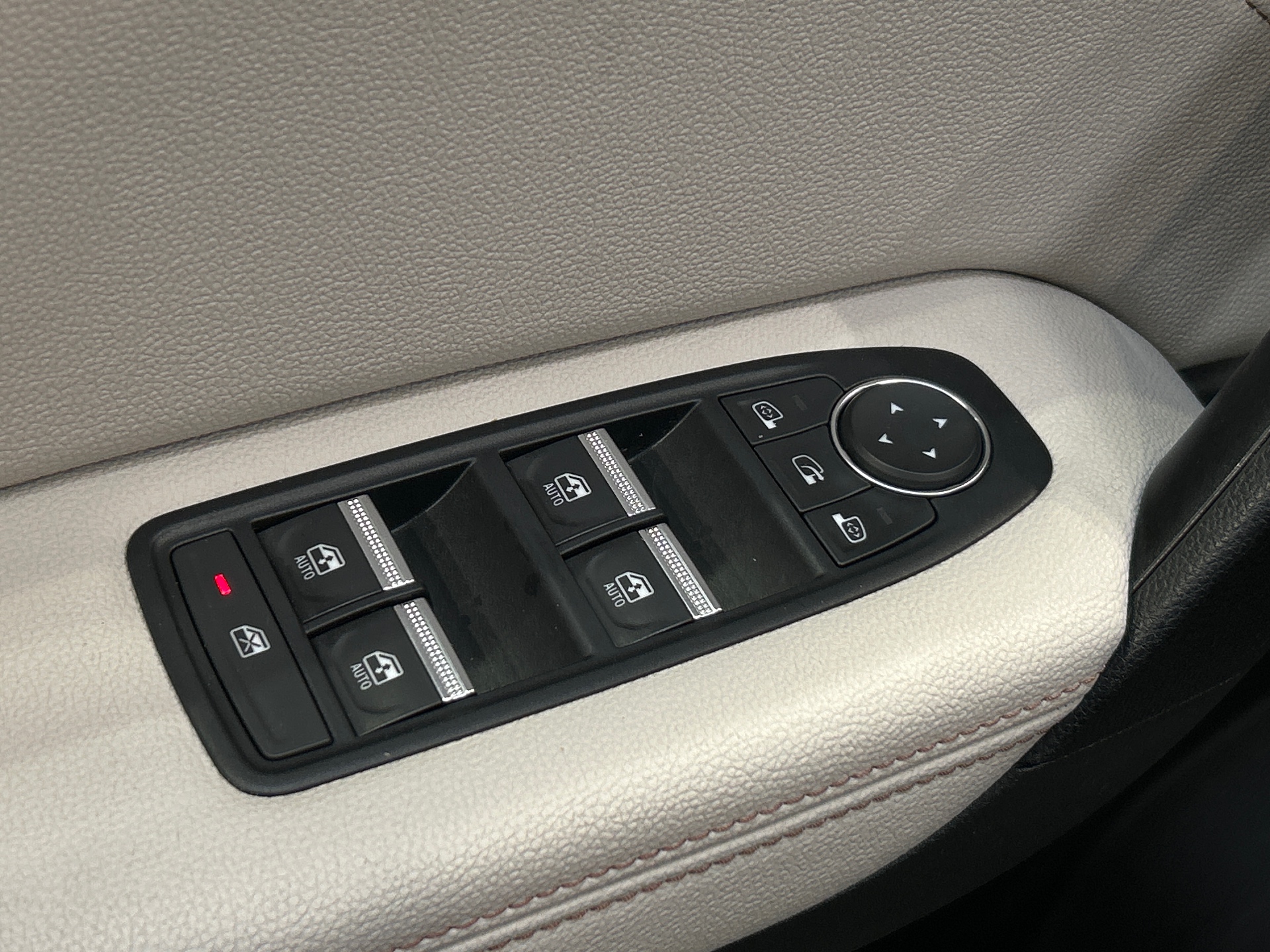 Photo 31 du véhicule RENAULT CAPTUR
