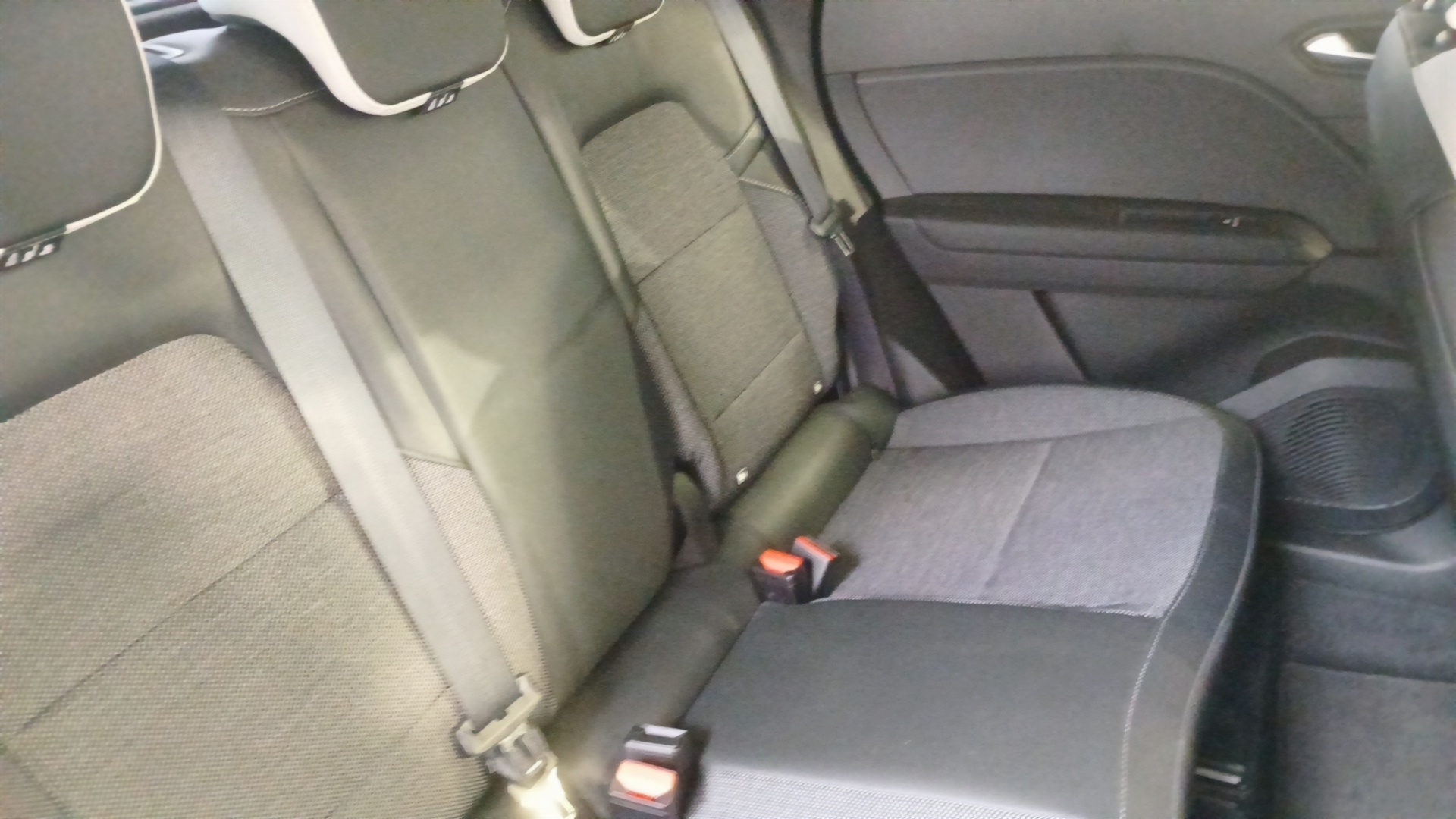 Photo 20 du véhicule RENAULT CAPTUR