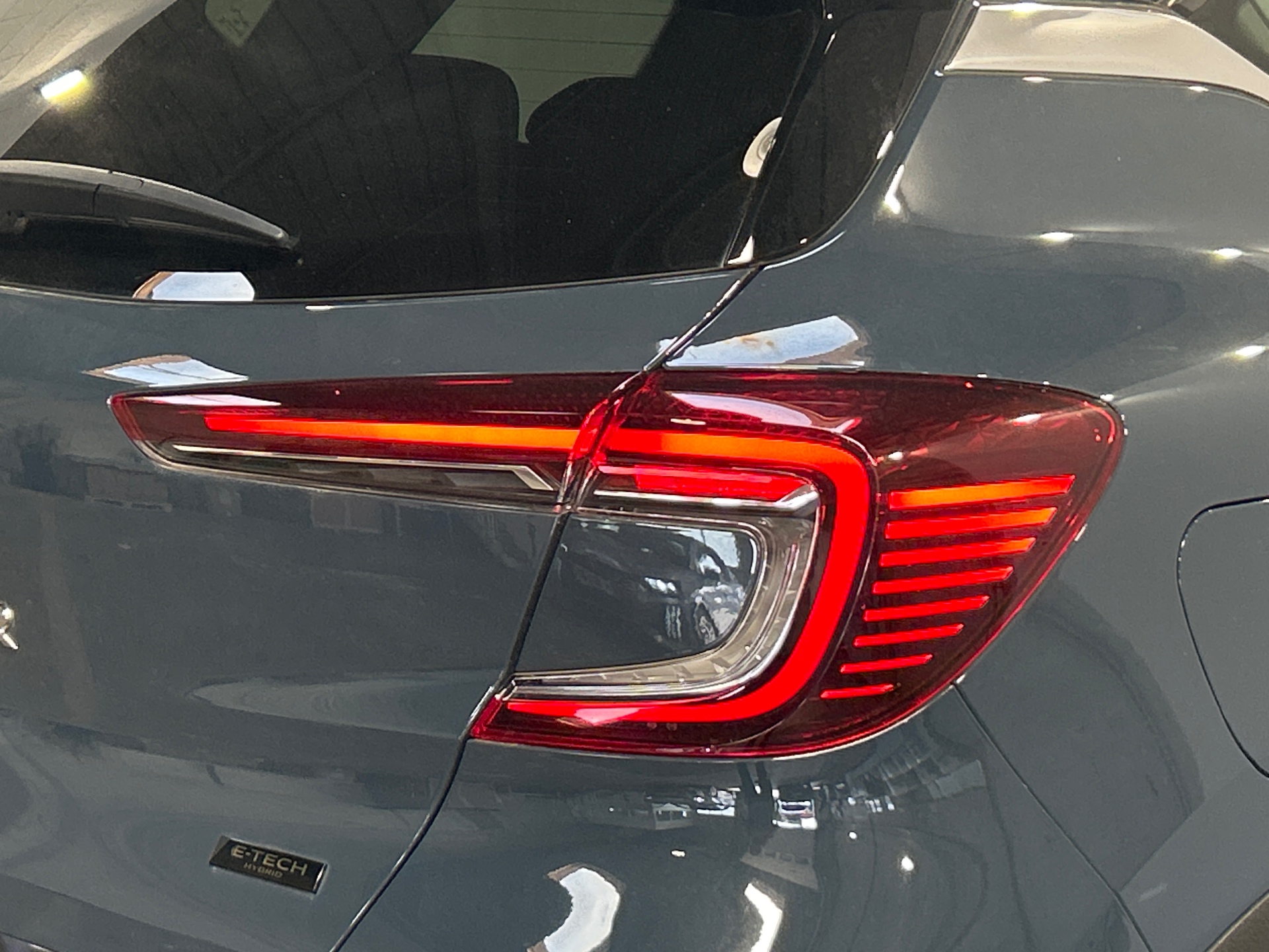 Photo 8 du véhicule RENAULT CAPTUR