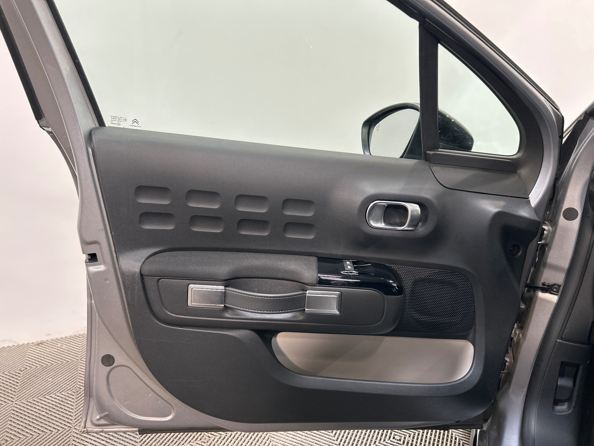 Photo 30 du véhicule CITROEN C3
