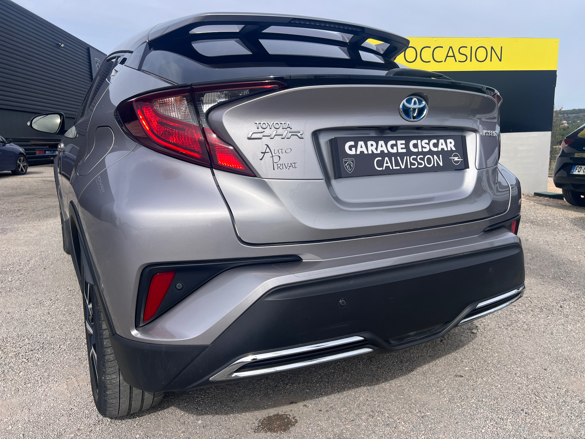 TOYOTA C-HR HYBRIDE MY20 2020 — photo 10