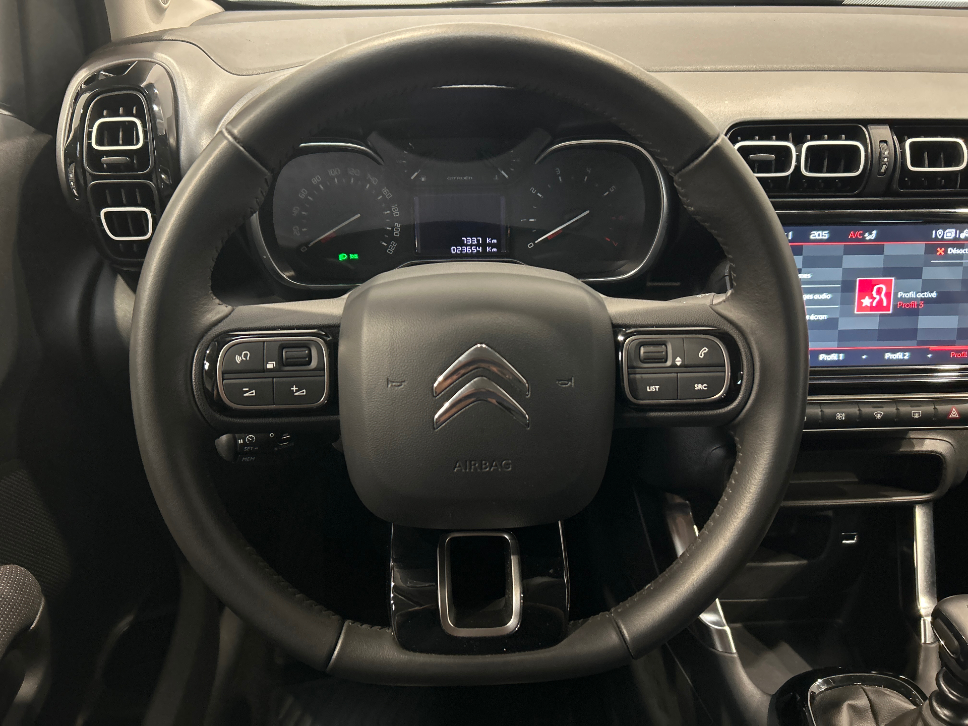 Photo 11 du véhicule CITROEN C3 AIRCROSS