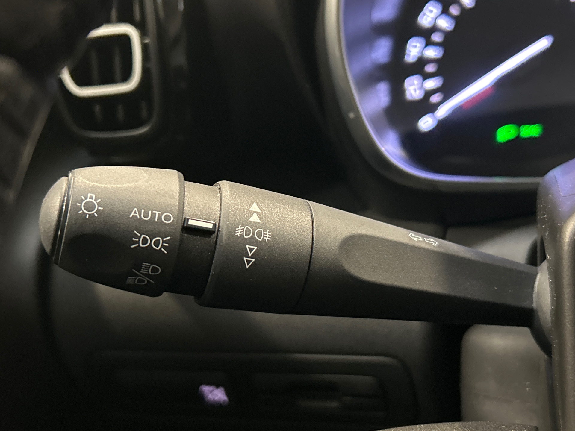 Photo 28 du véhicule CITROEN C3 AIRCROSS
