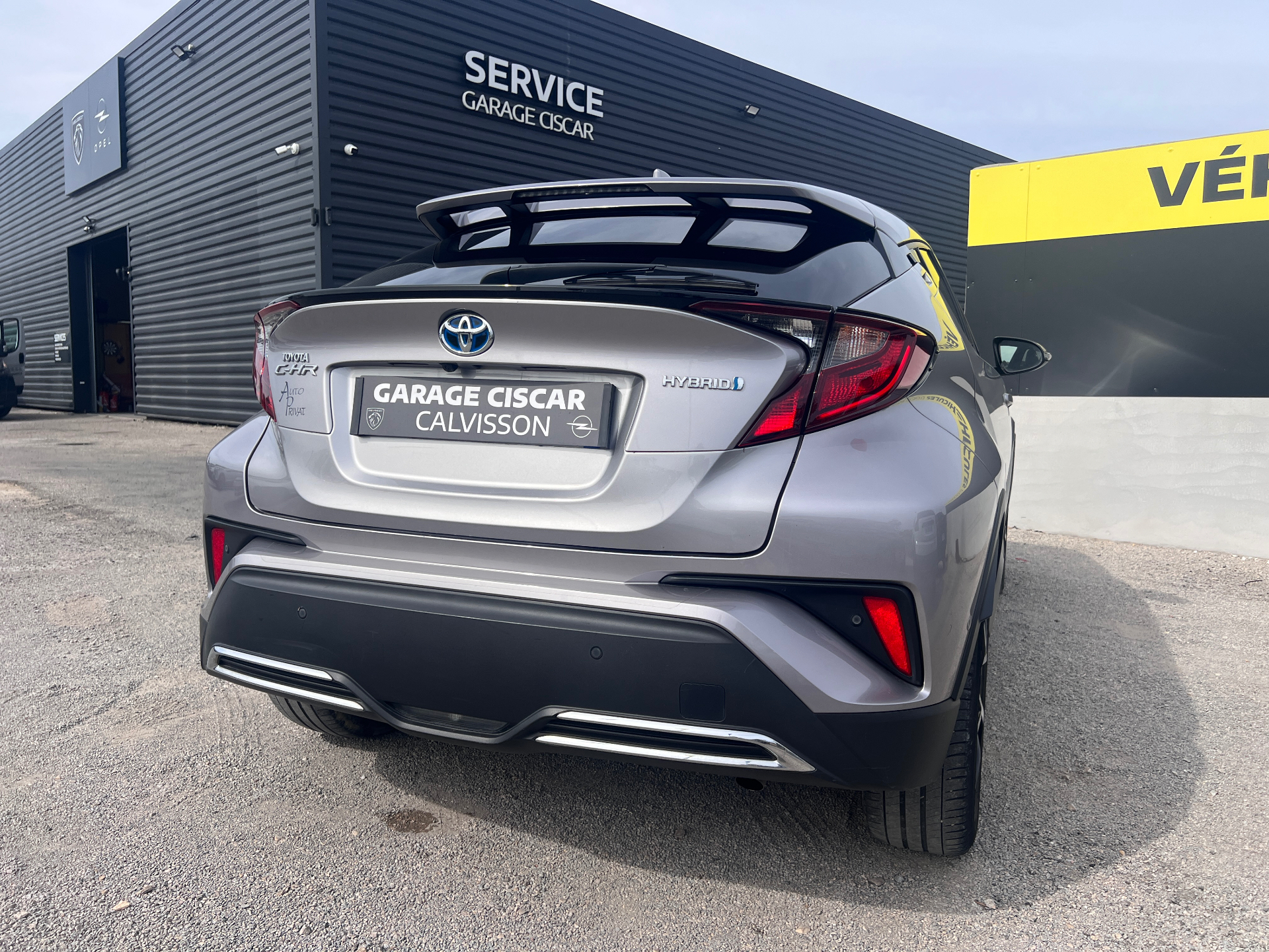 TOYOTA C-HR HYBRIDE MY20 2020 — photo 13