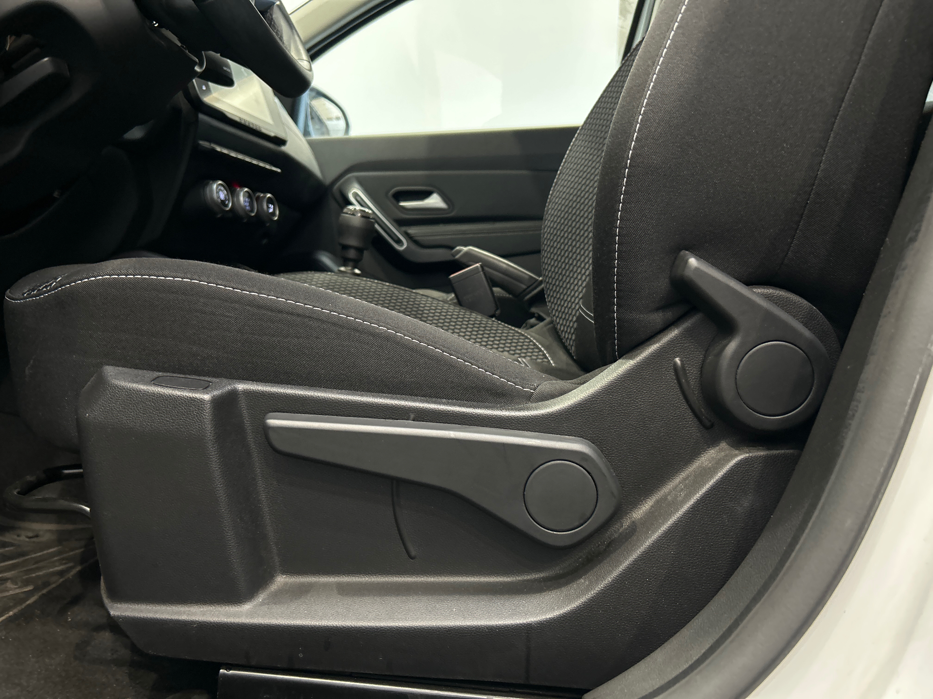 Photo 32 du véhicule DACIA DUSTER