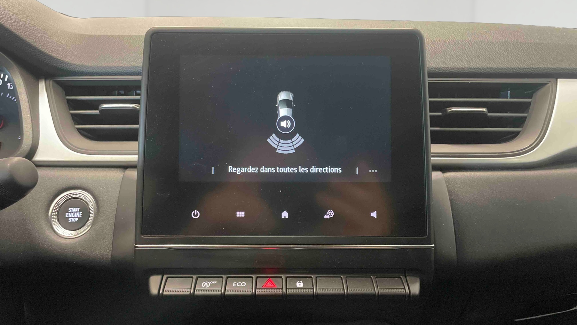 Photo 13 du véhicule RENAULT CAPTUR