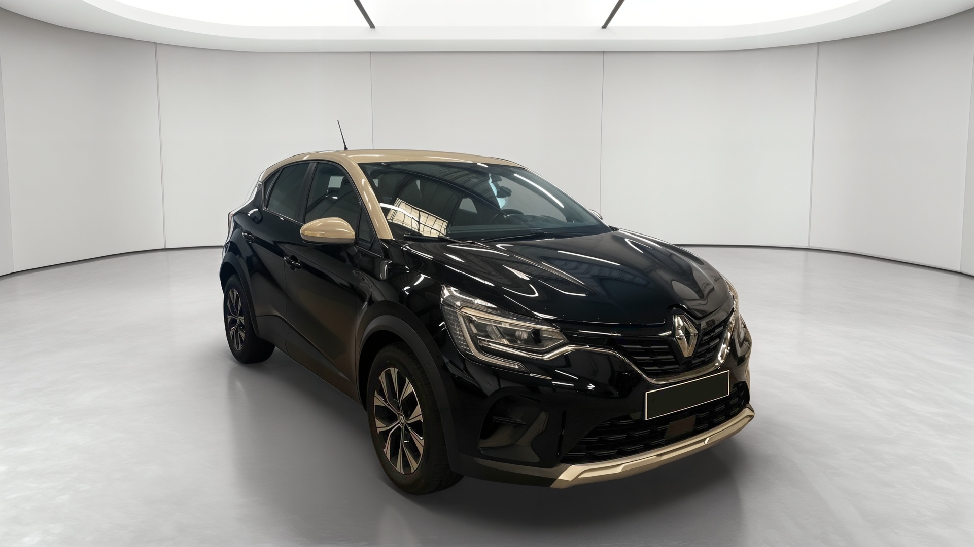 Photo 3 du véhicule RENAULT CAPTUR
