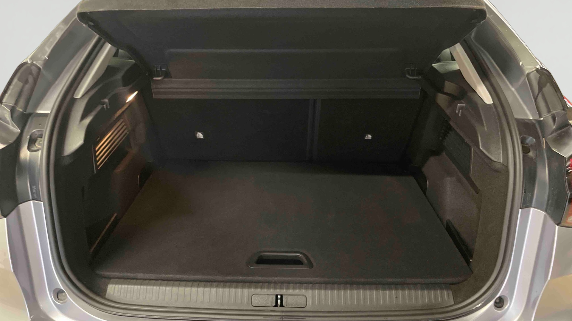 Photo 7 du véhicule CITROEN C4