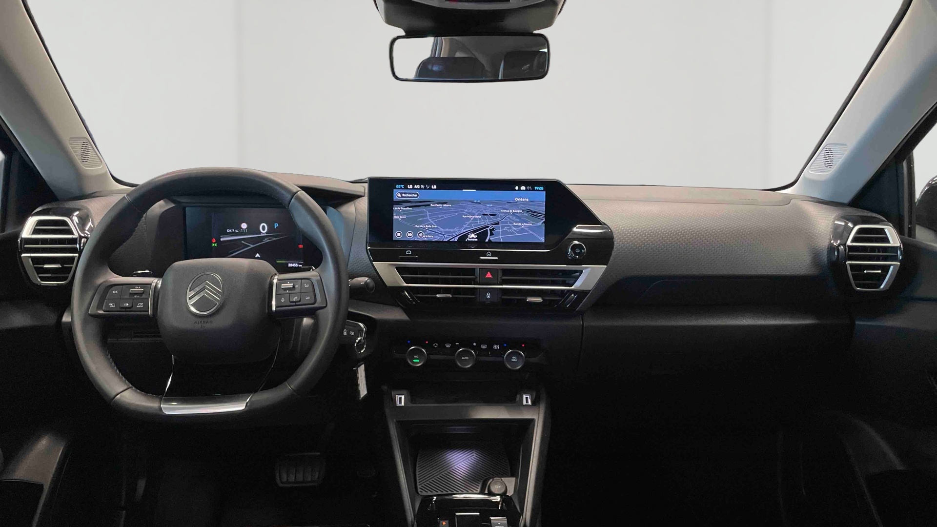 Photo 8 du véhicule CITROEN C4