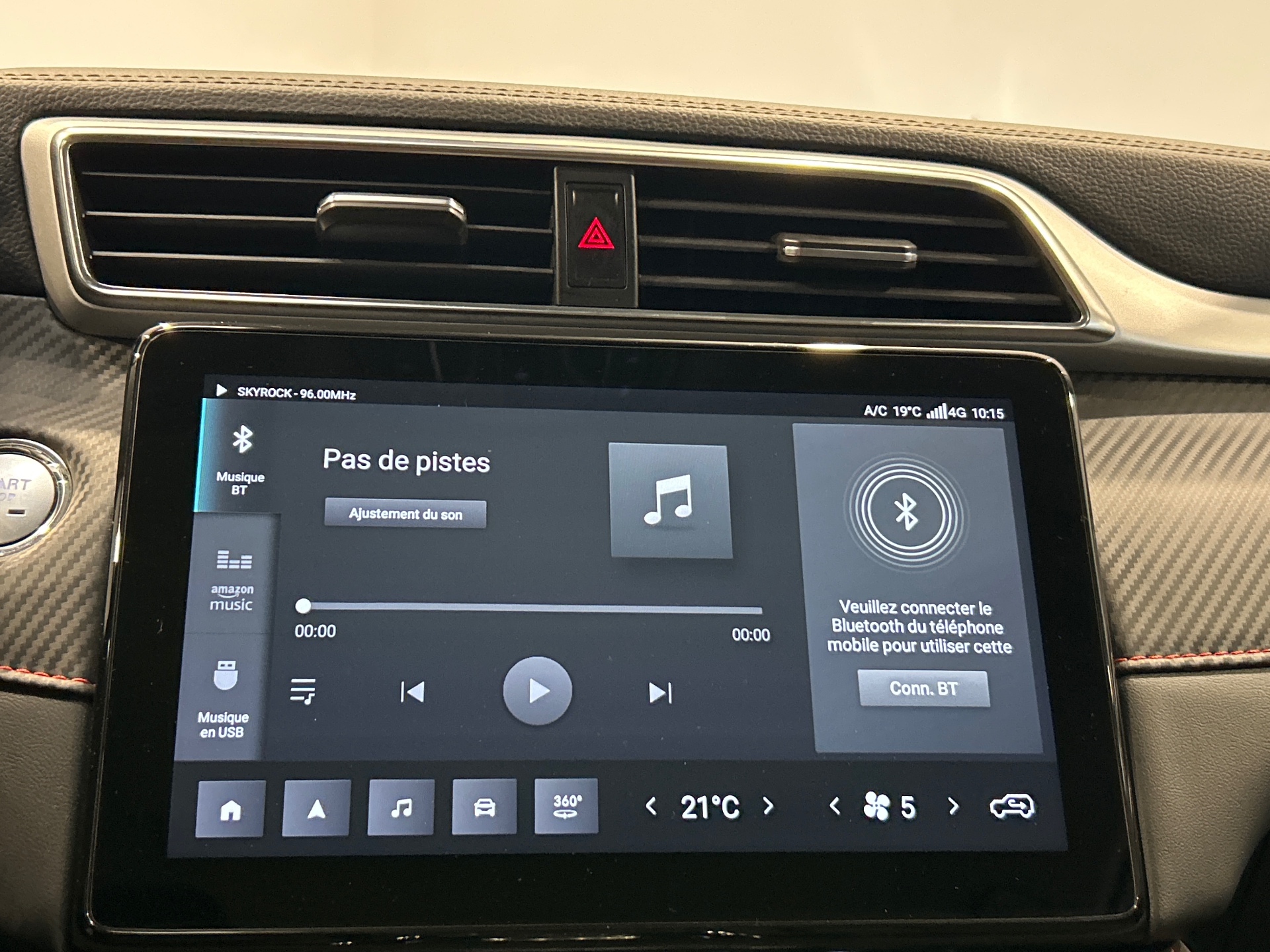 Photo 15 du véhicule MG ZS ELECTRIQUE