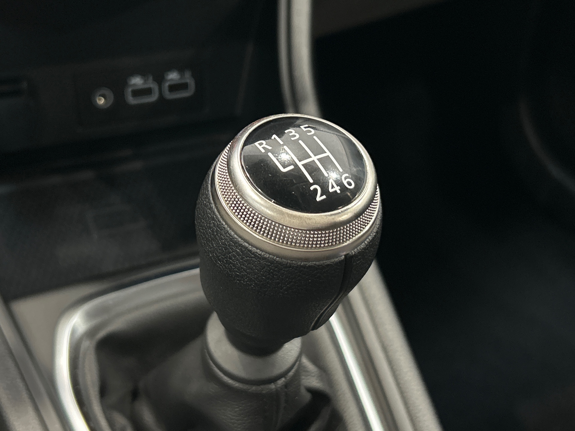 Photo 17 du véhicule RENAULT CAPTUR