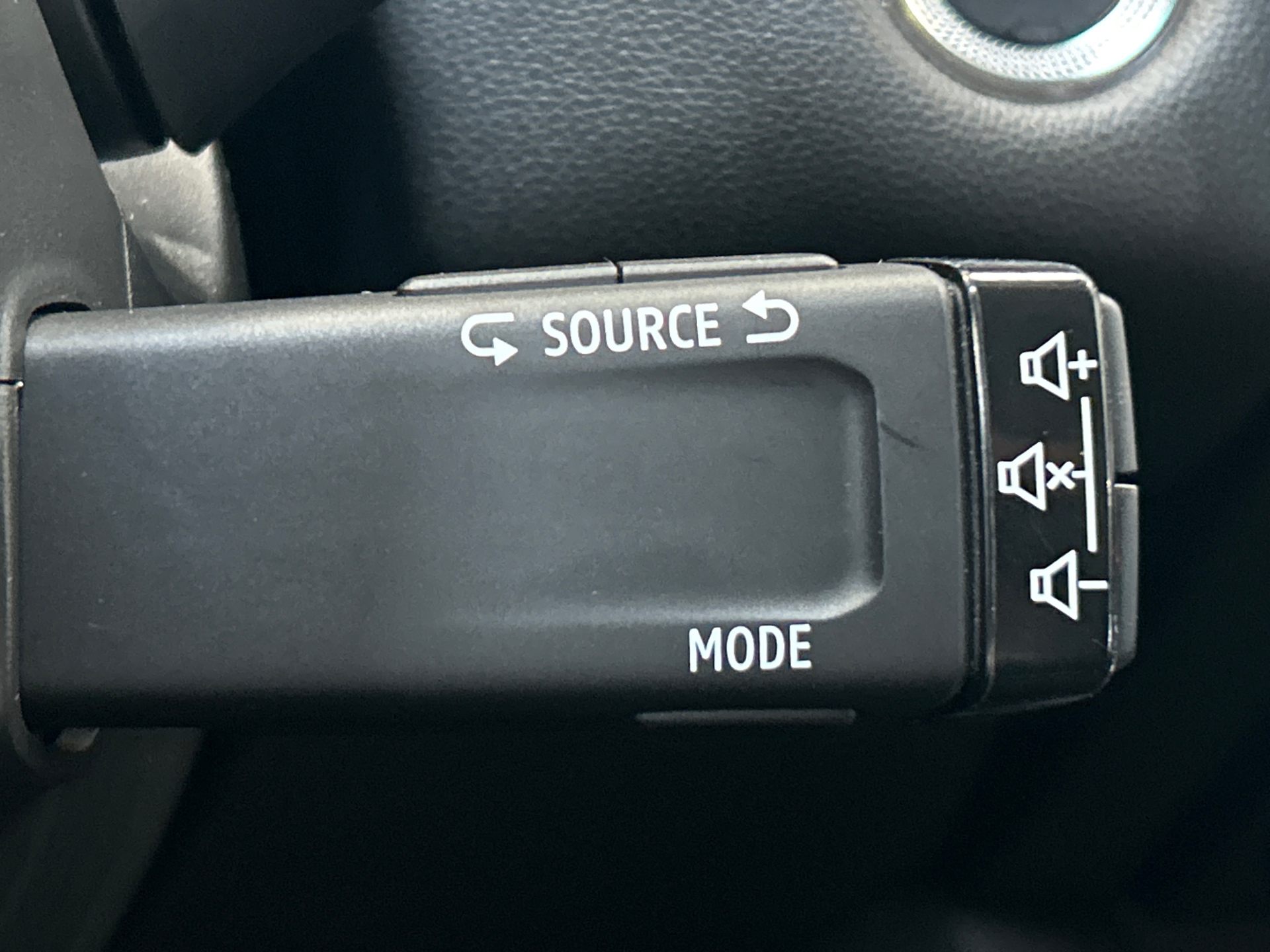 Photo 27 du véhicule RENAULT CAPTUR