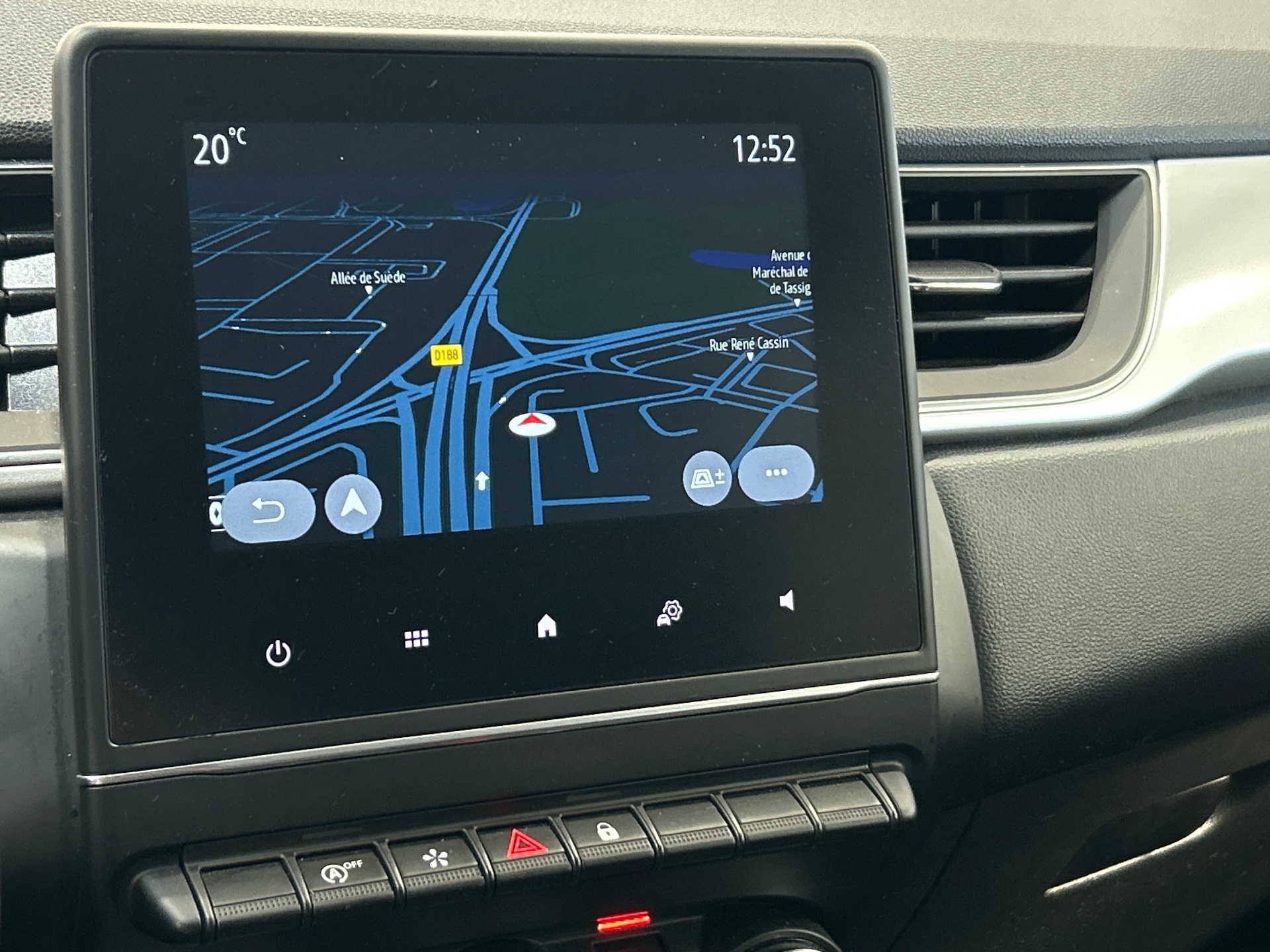 Photo 13 du véhicule RENAULT CAPTUR