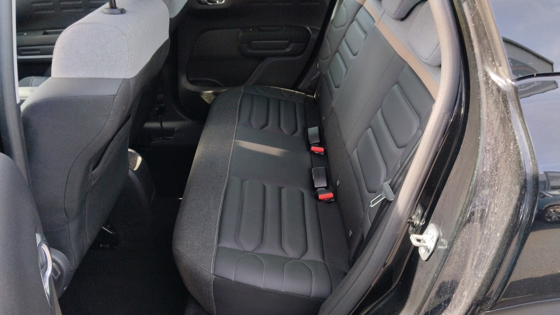 Photo 11 du véhicule CITROEN C3 AIRCROSS