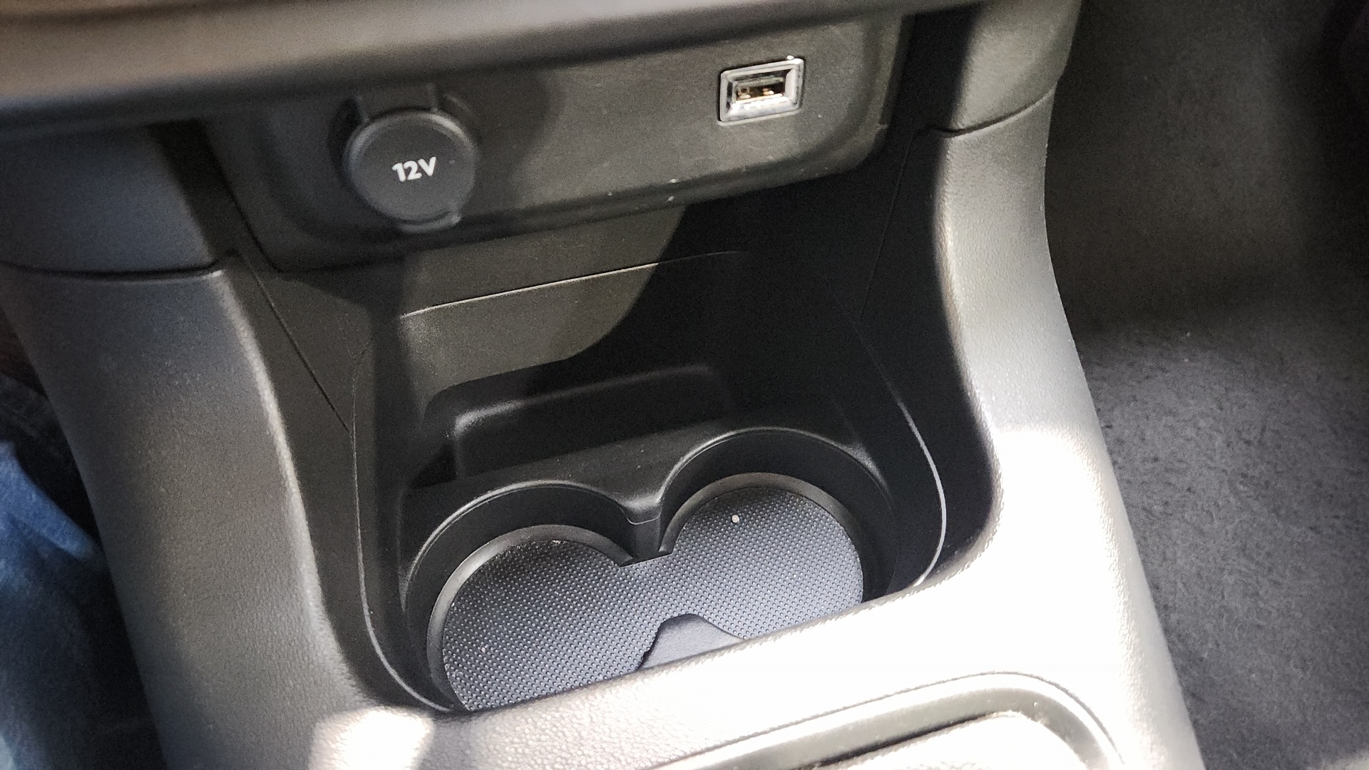 Photo 12 du véhicule CITROEN C3