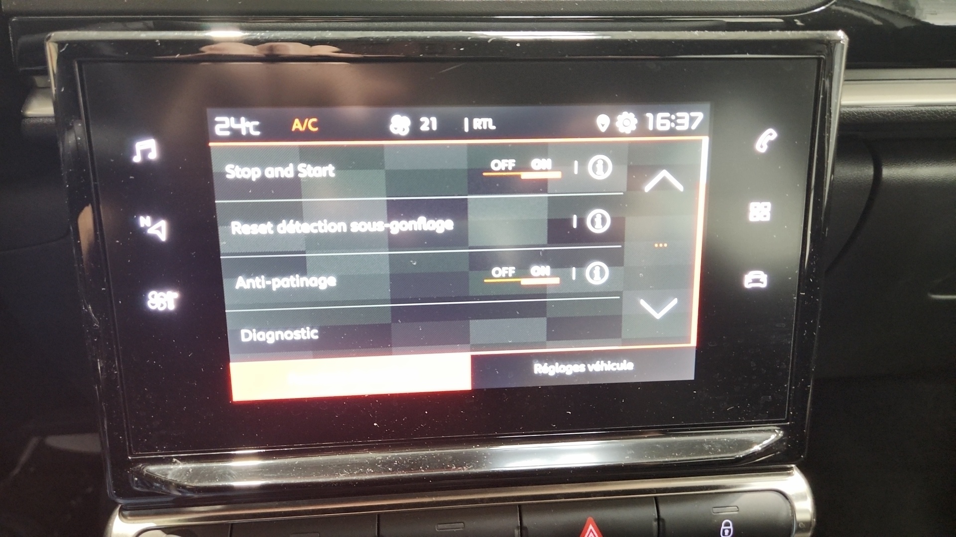 Photo 16 du véhicule CITROEN C3
