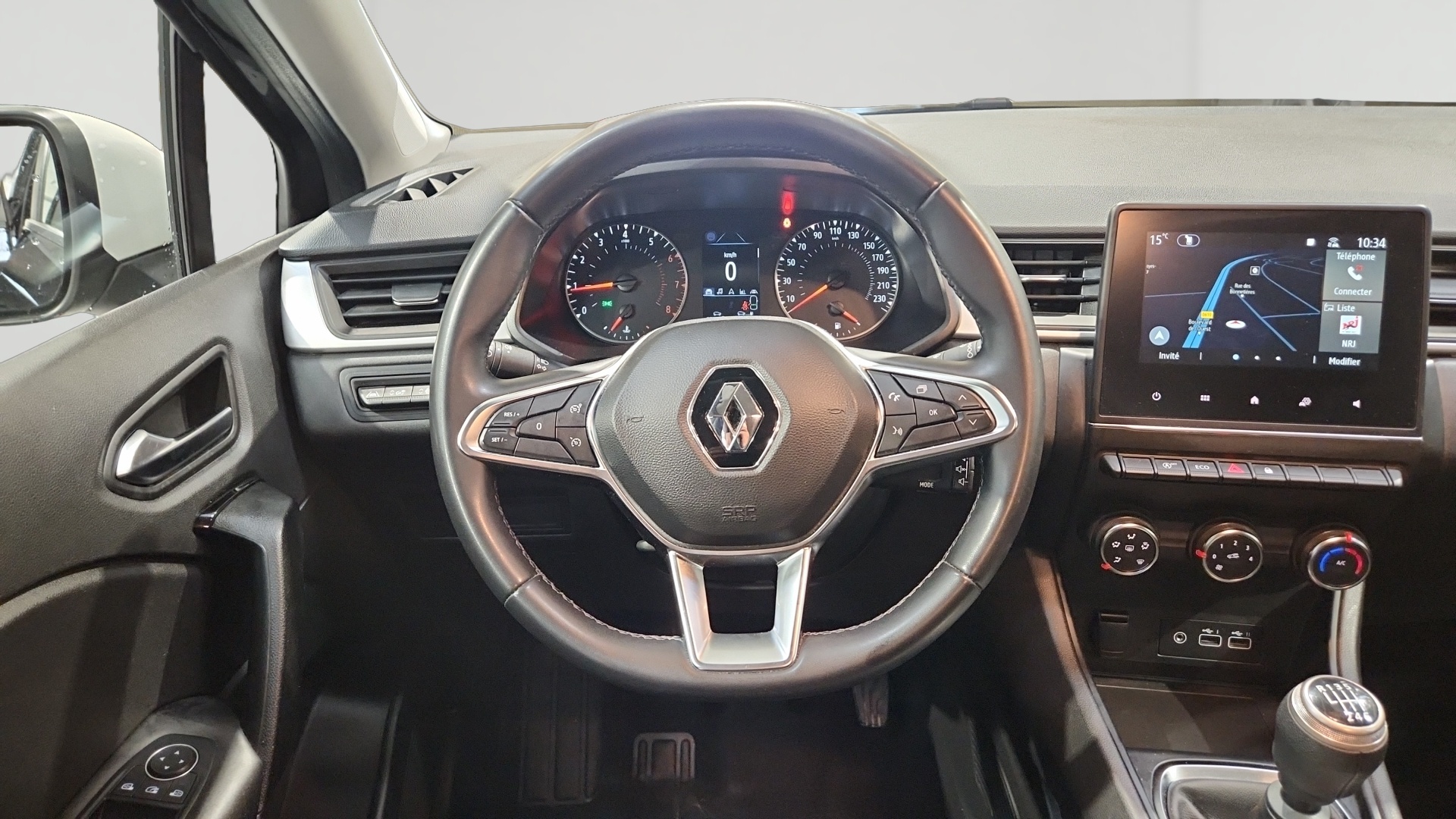 Photo 8 du véhicule RENAULT CAPTUR