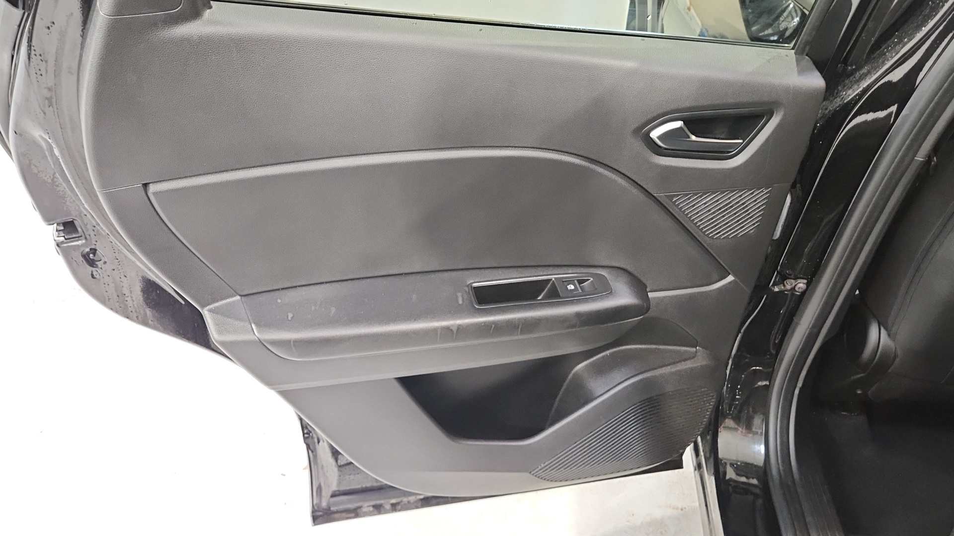 Photo 31 du véhicule RENAULT CAPTUR