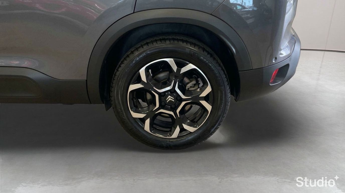 Photo 19 du véhicule CITROEN C5 AIRCROSS