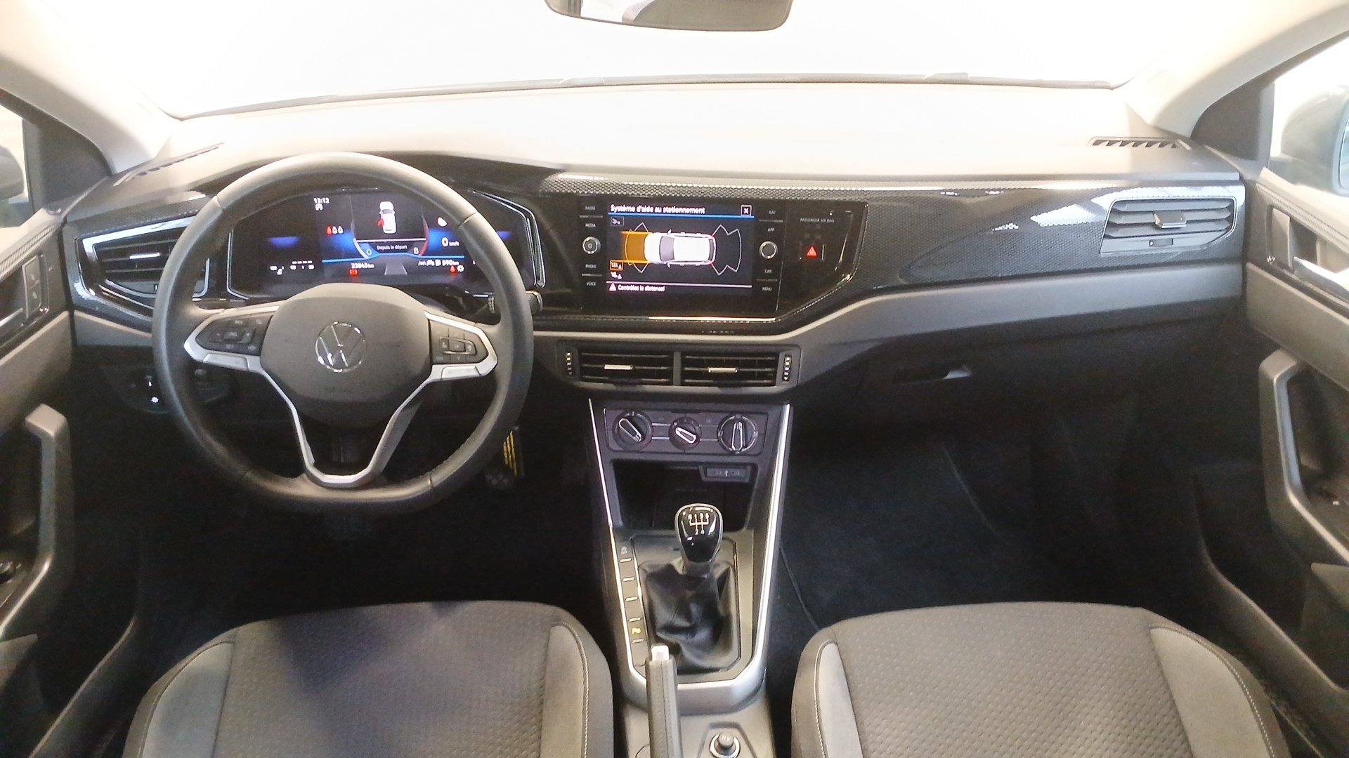 Photo 27 du véhicule VOLKSWAGEN POLO